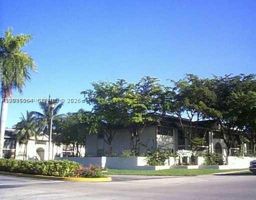 COUNTRYSIDE VILLAGE CONDO - Residential