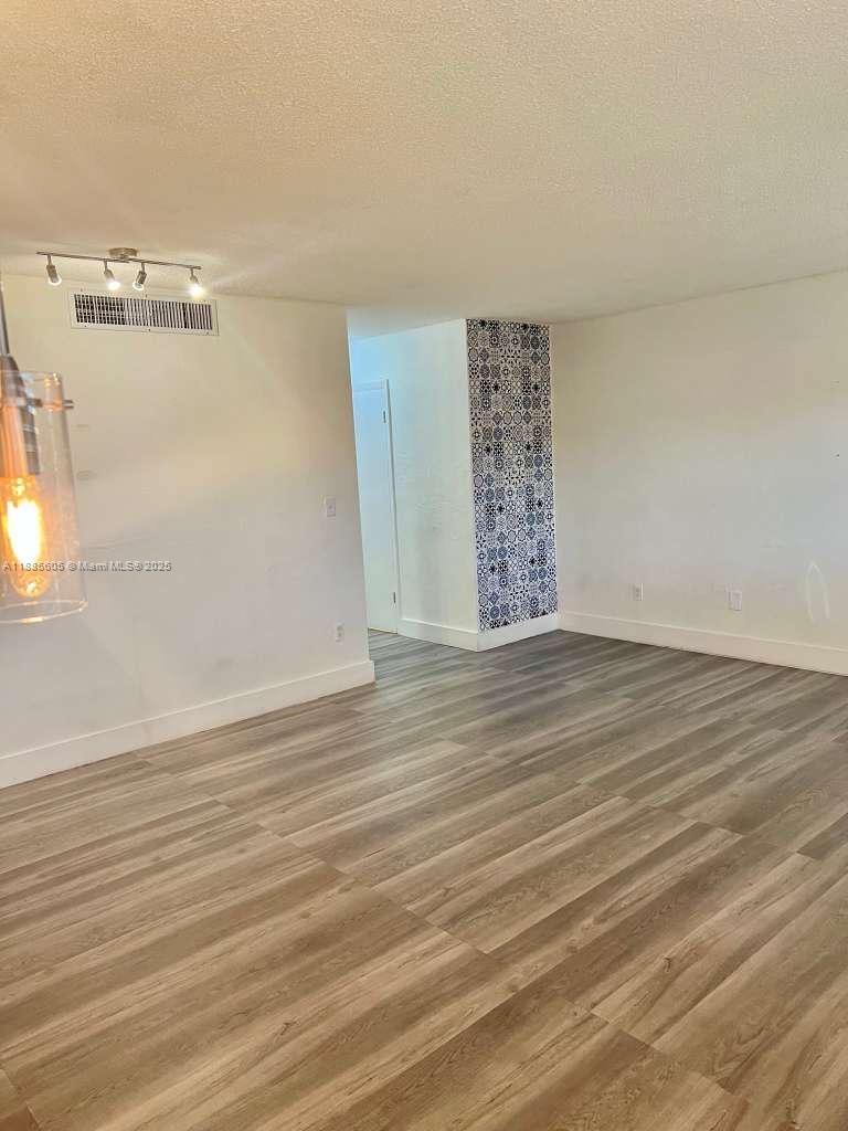 WESTLAND PLAZA GARDENS CO - Residential