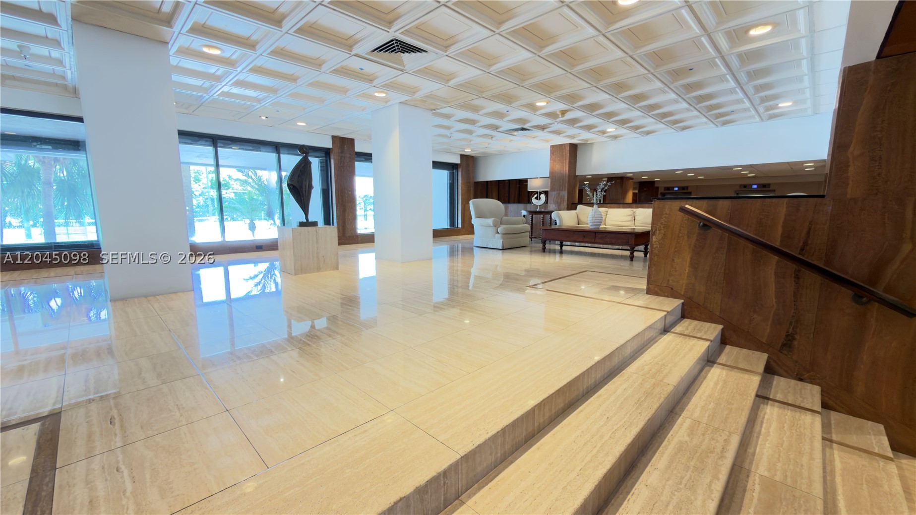 BRICKELL BAY CLUB CONDO - Residential Lease