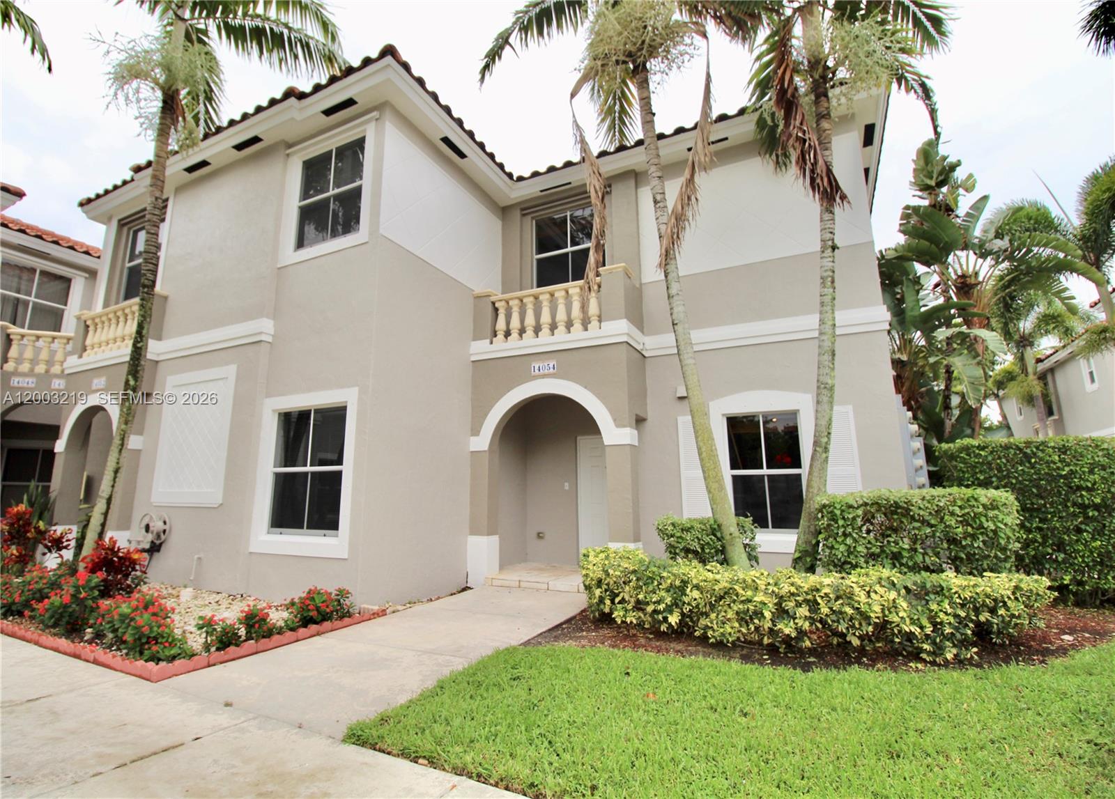 LAS TERRAZAS AT VIZCAYA - Residential