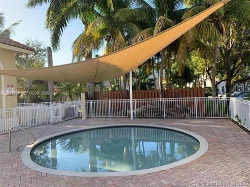 LAS TERRAZAS AT VIZCAYA - Residential