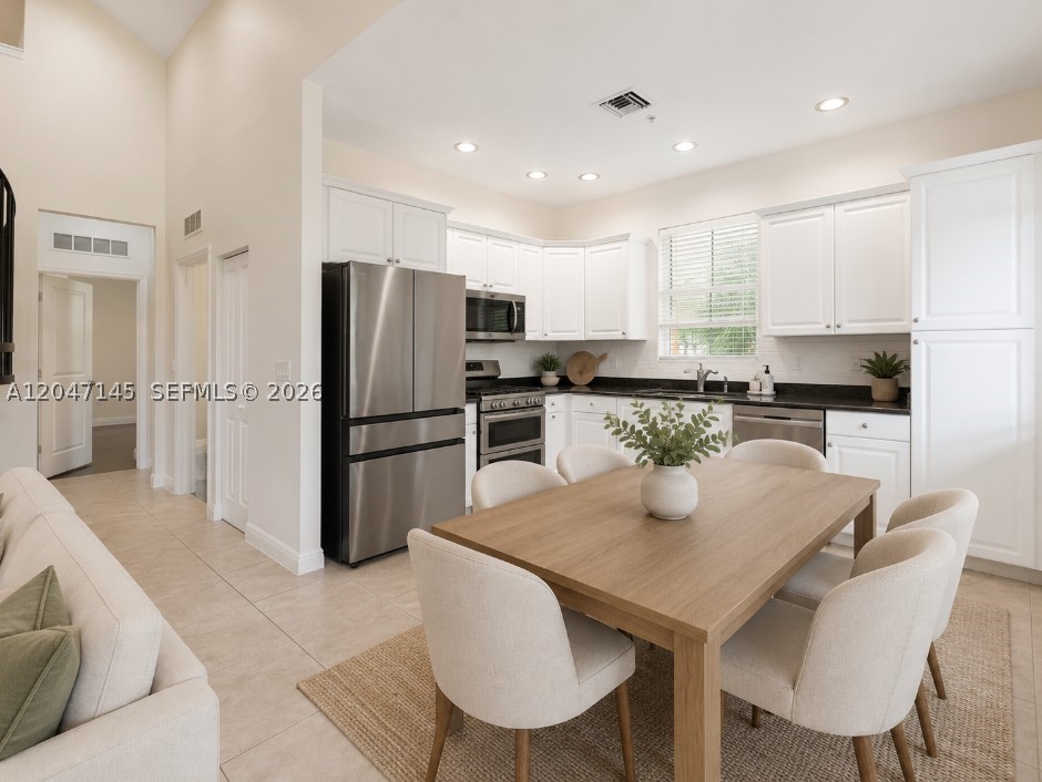 ARTESIA - Residential Lease