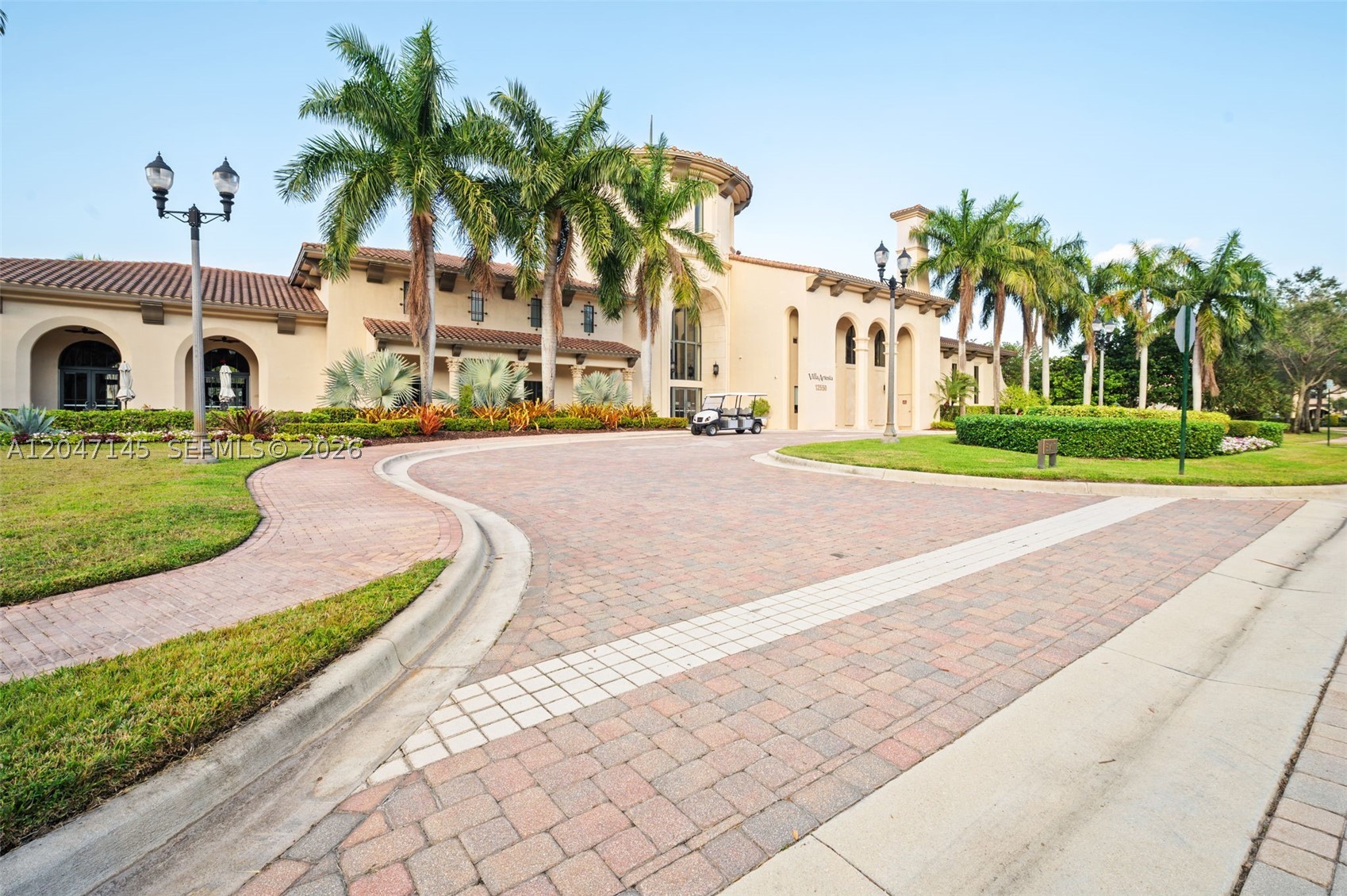 ARTESIA - Residential Lease