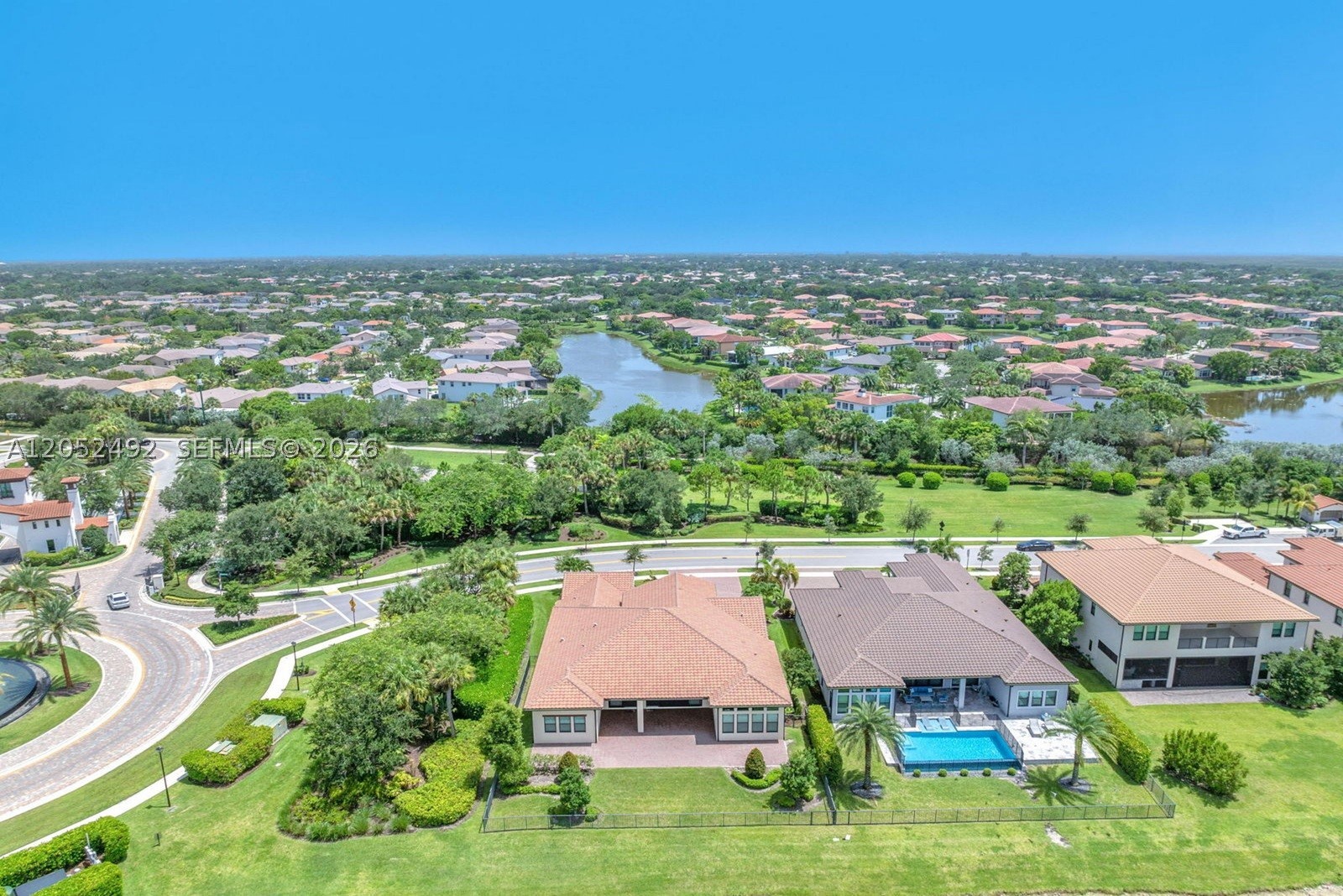 PARKLAND BAY - Residential