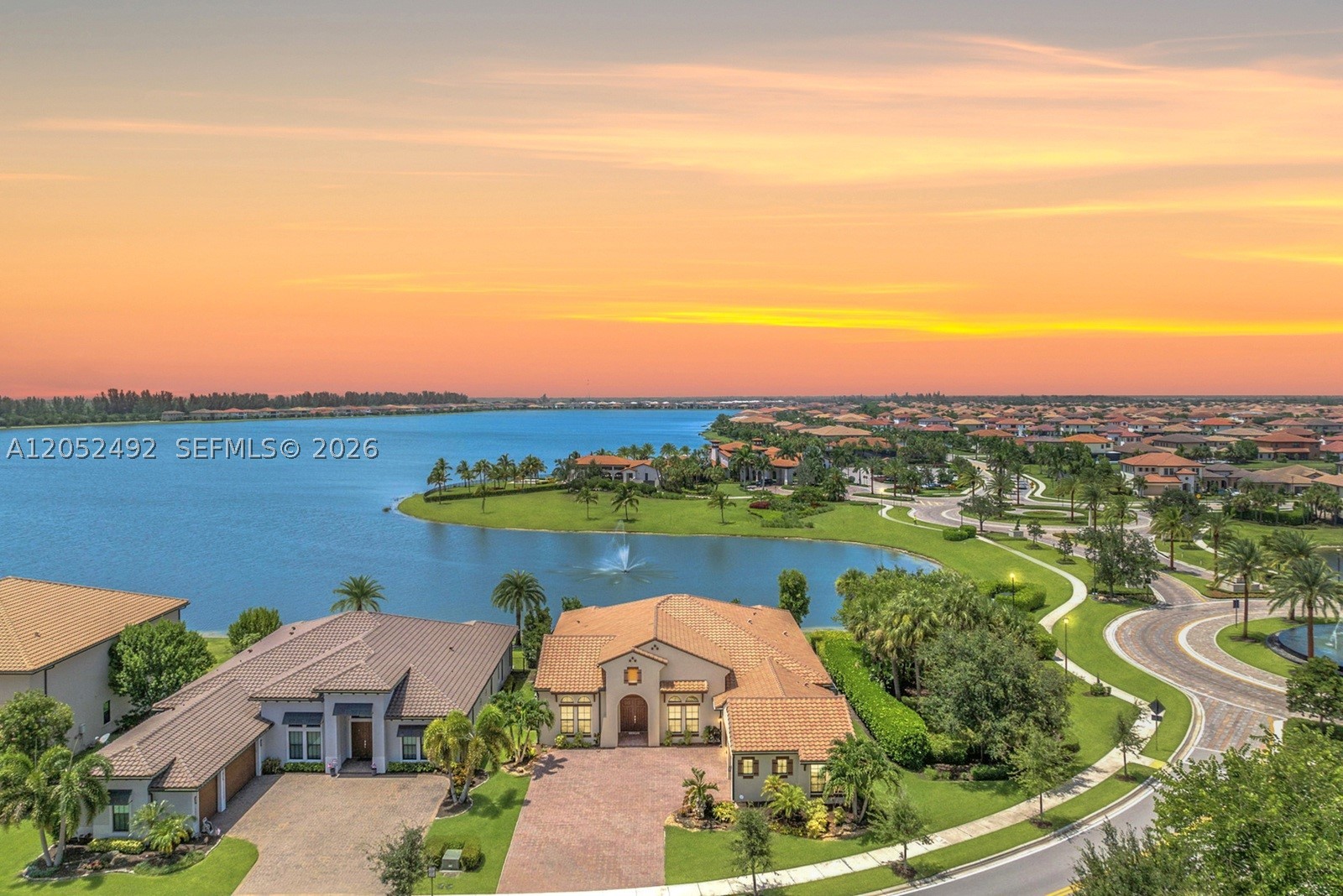 PARKLAND BAY - Residential