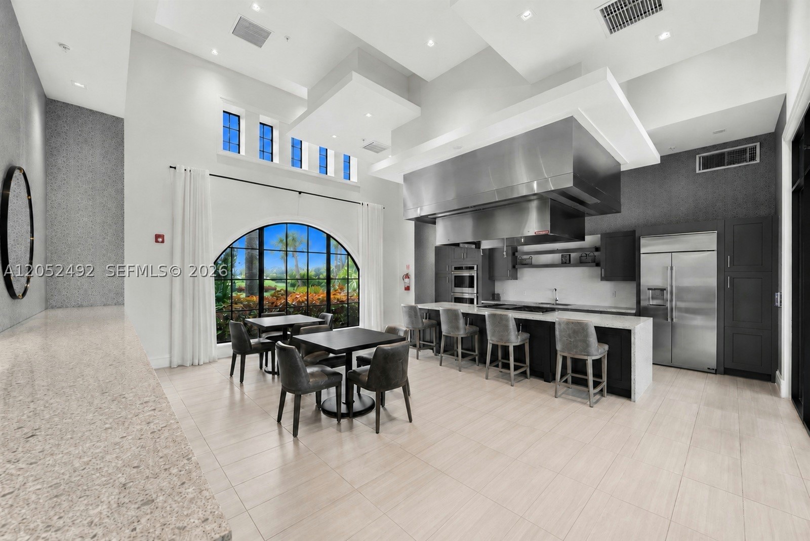 PARKLAND BAY - Residential