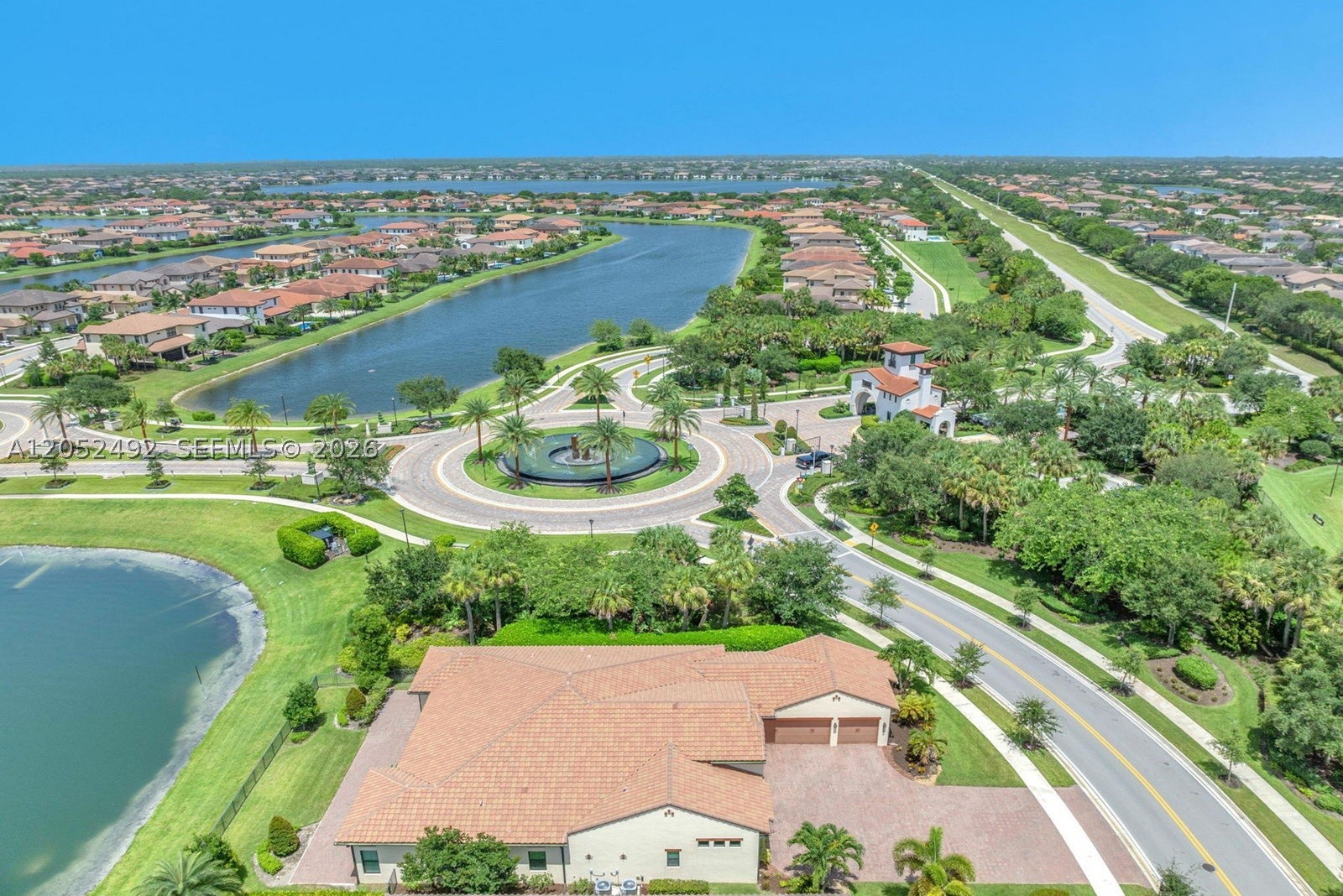 PARKLAND BAY - Residential