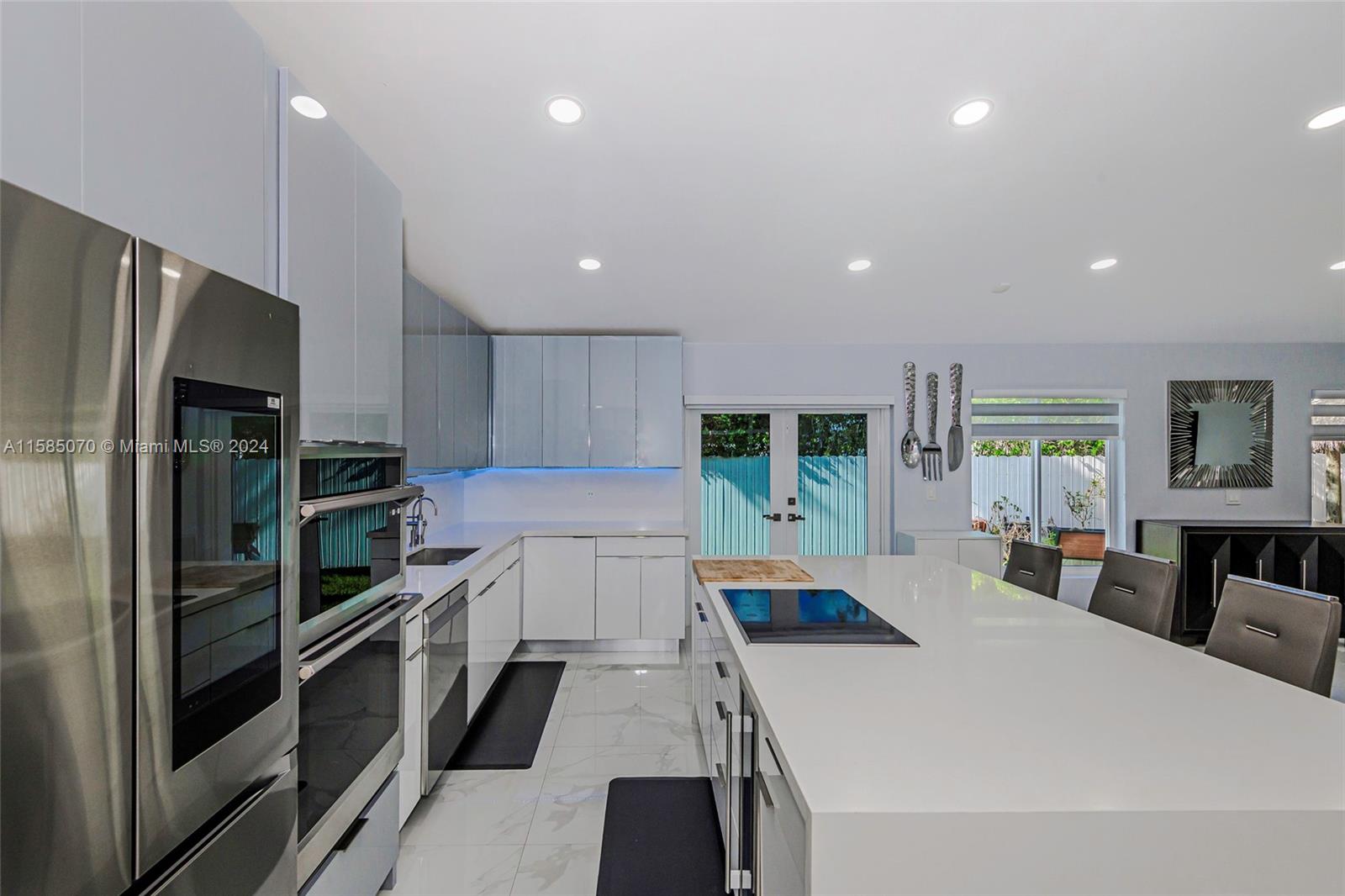 TWIN ACRES - Residential Lease