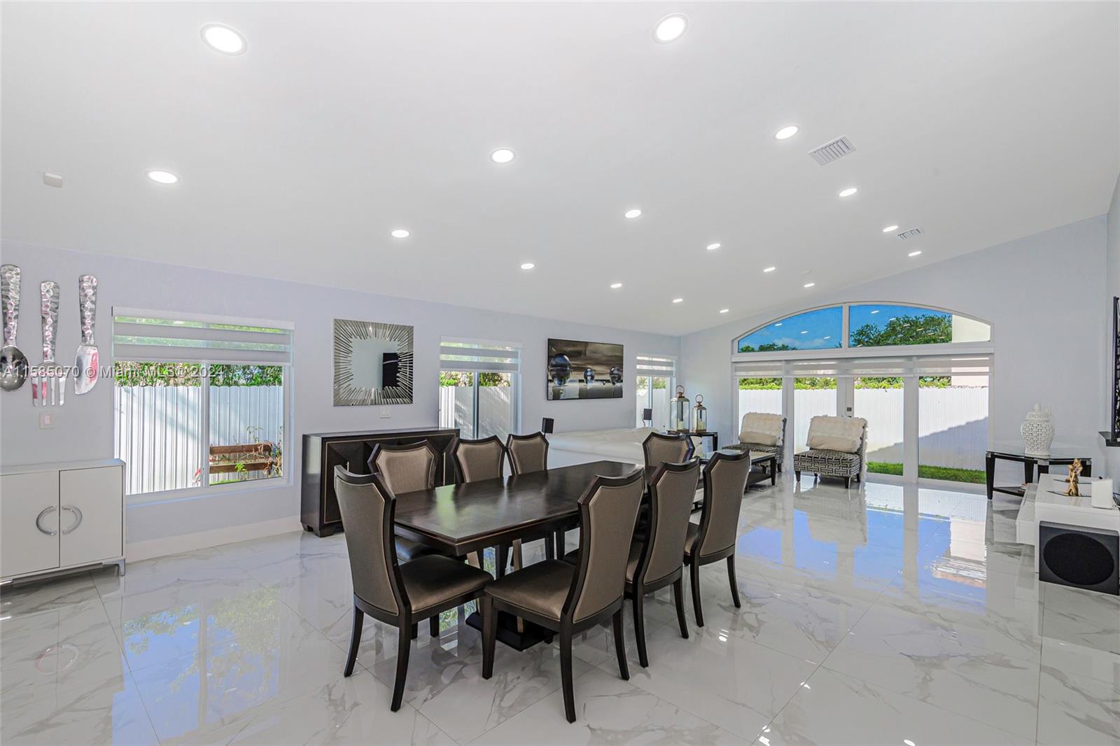 TWIN ACRES - Residential Lease