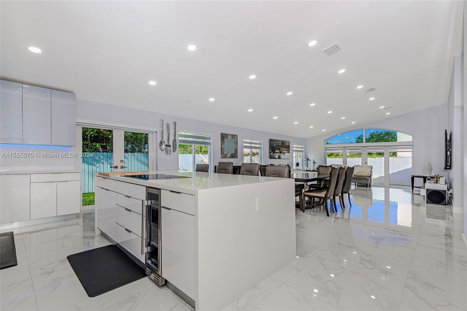 TWIN ACRES - Residential Lease