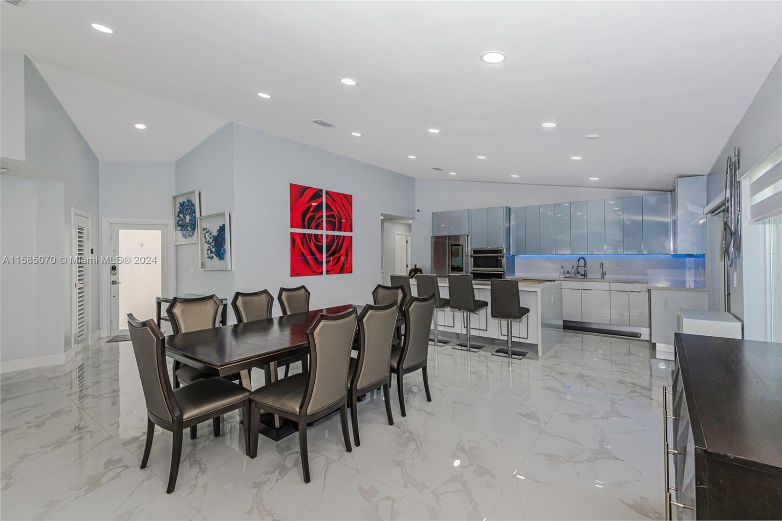 TWIN ACRES - Residential Lease