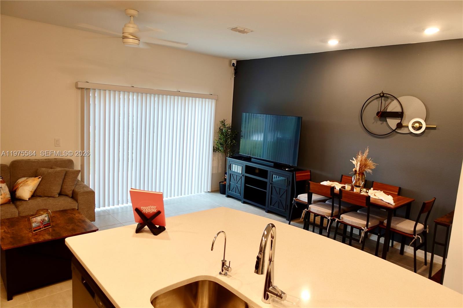 THE TOWNHOMES AT BELLALAGO - Residential