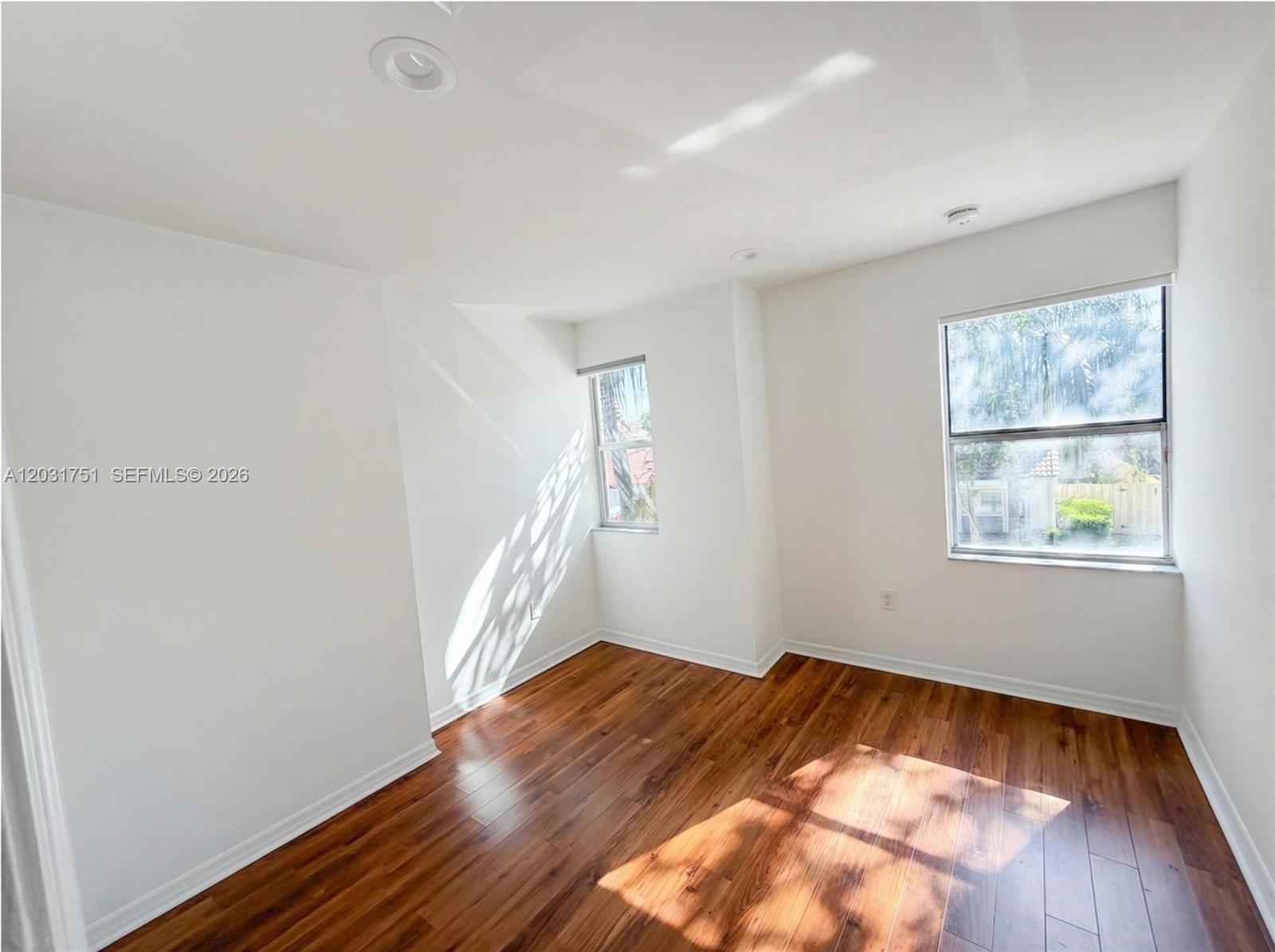 WEST LAKE VILLAGE PLAT - Residential Lease