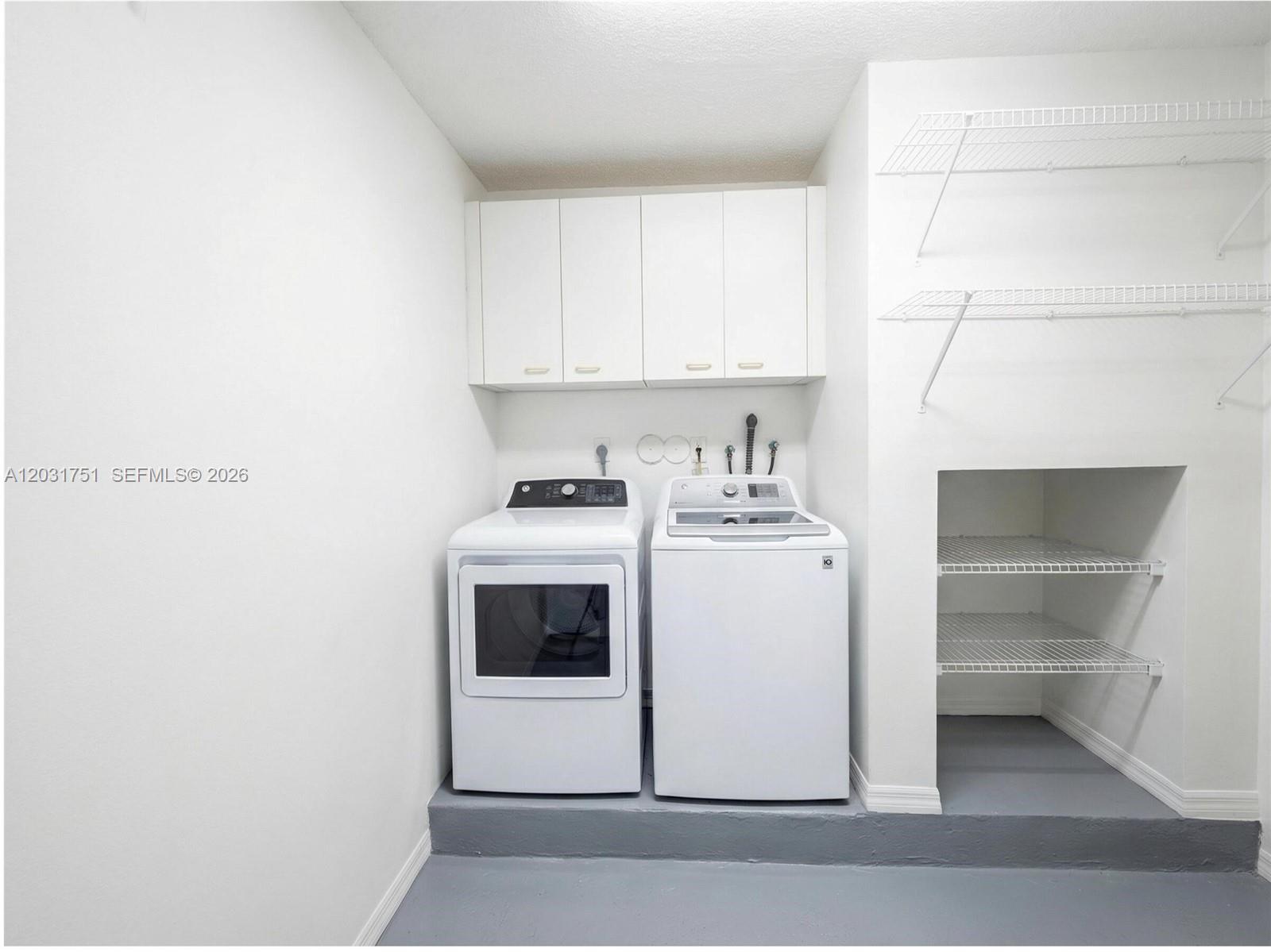 WEST LAKE VILLAGE PLAT - Residential Lease