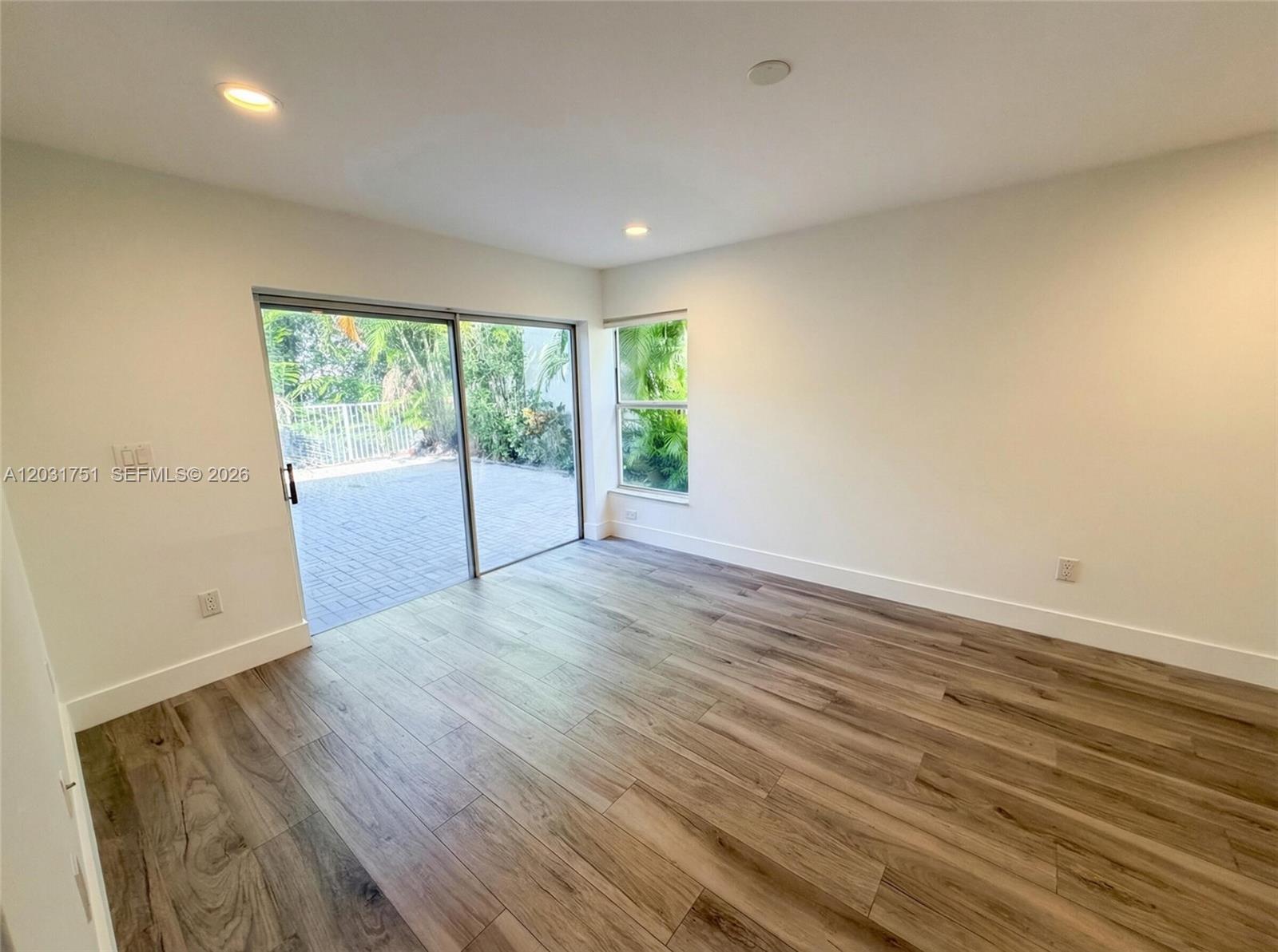 WEST LAKE VILLAGE PLAT - Residential Lease