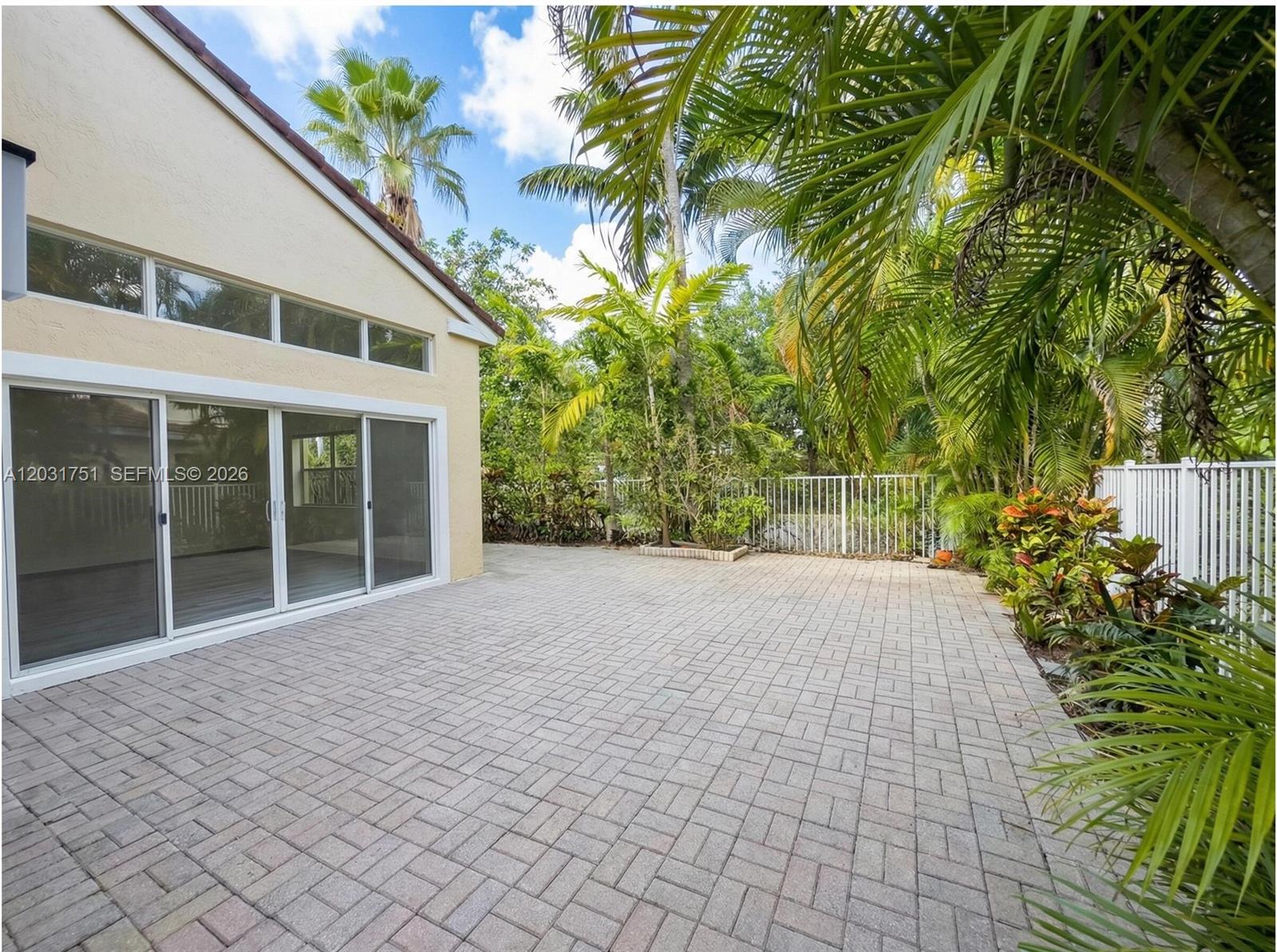 WEST LAKE VILLAGE PLAT - Residential Lease