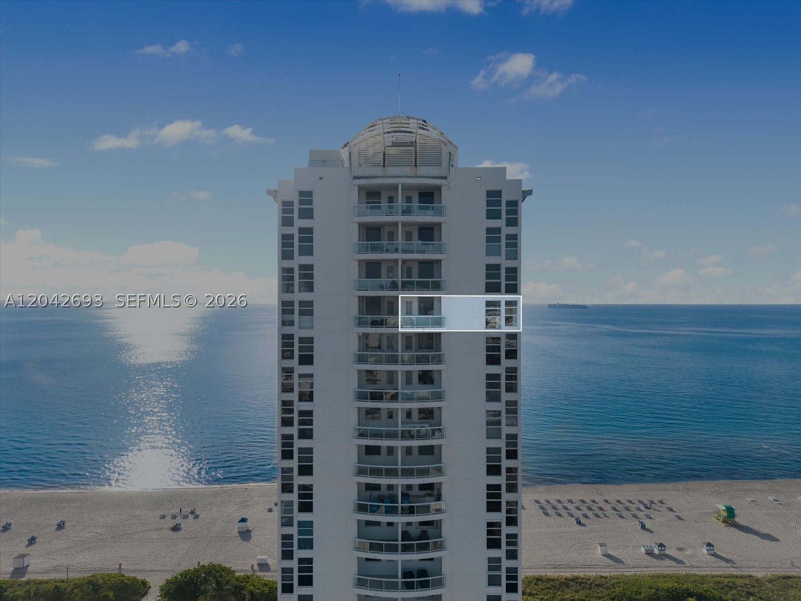 LA TOUR CONDO - Residential