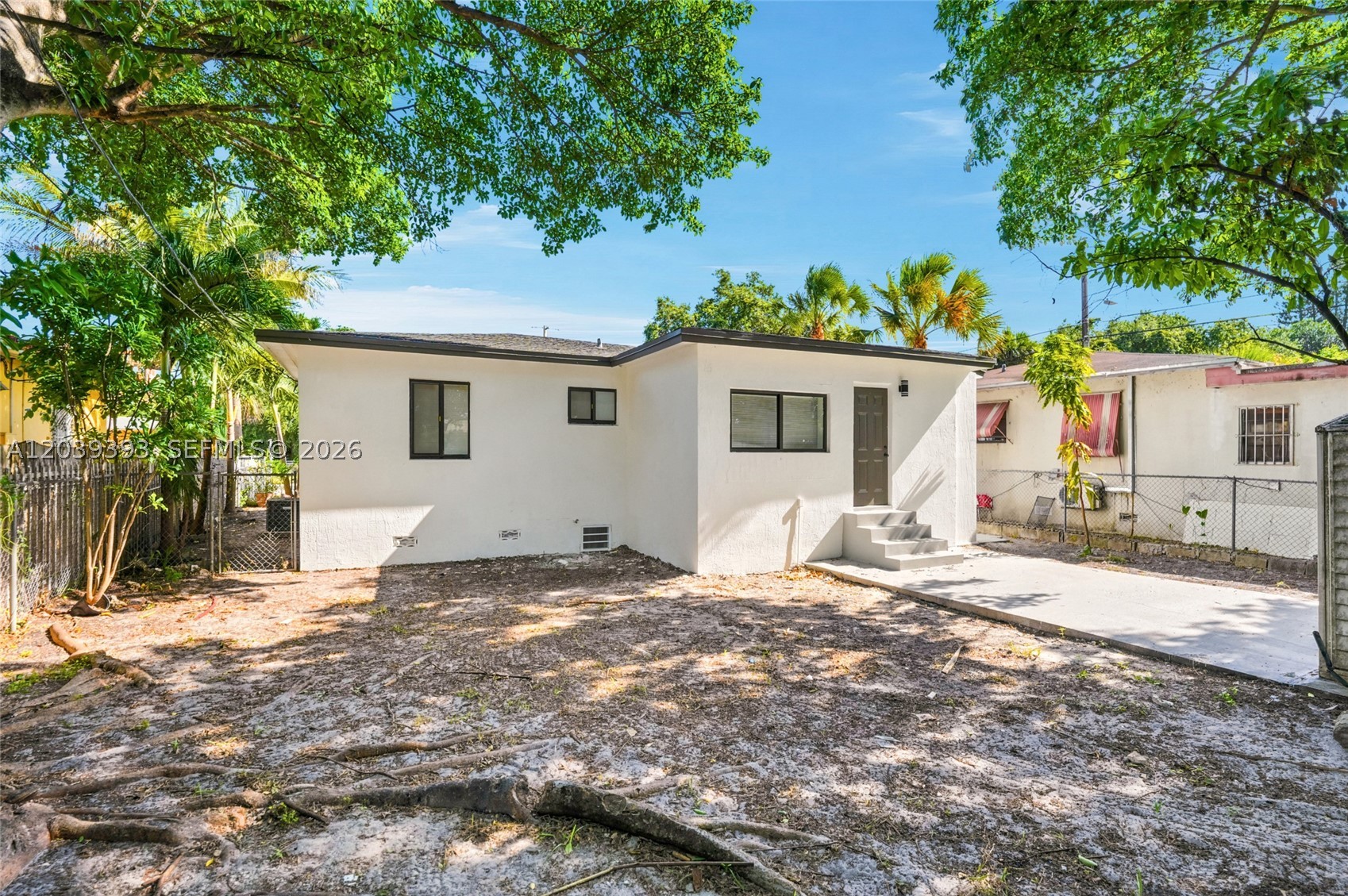 ORANGE HEIGHTS - Residential