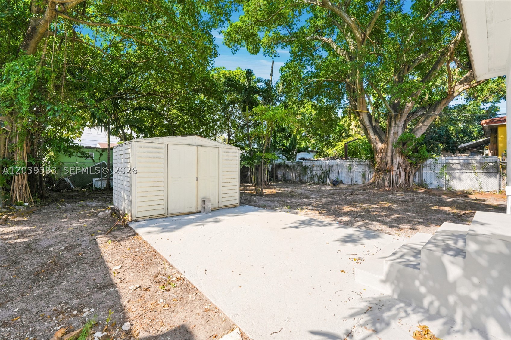 ORANGE HEIGHTS - Residential