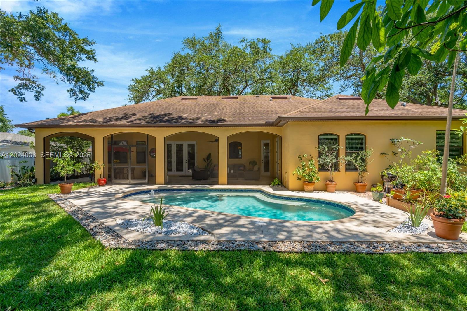 GANDY BOULEVARD PARK - Residential