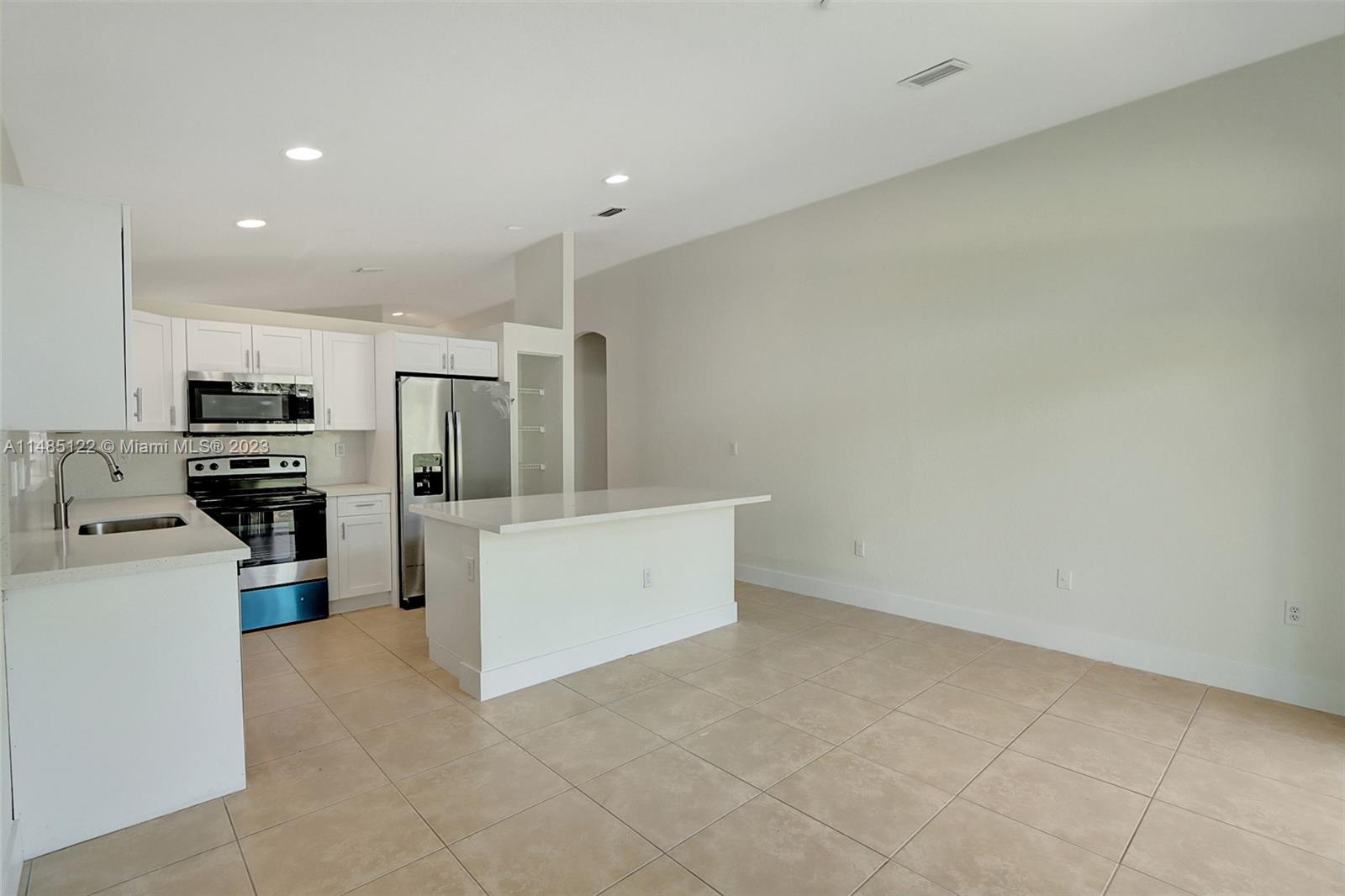 SHORES AT KEYS GATE - Residential