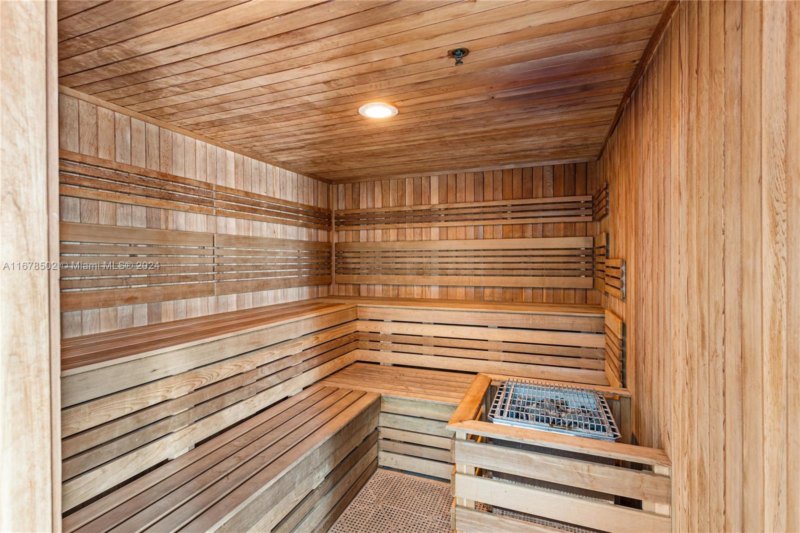 1800 CLUB CONDO - Residential