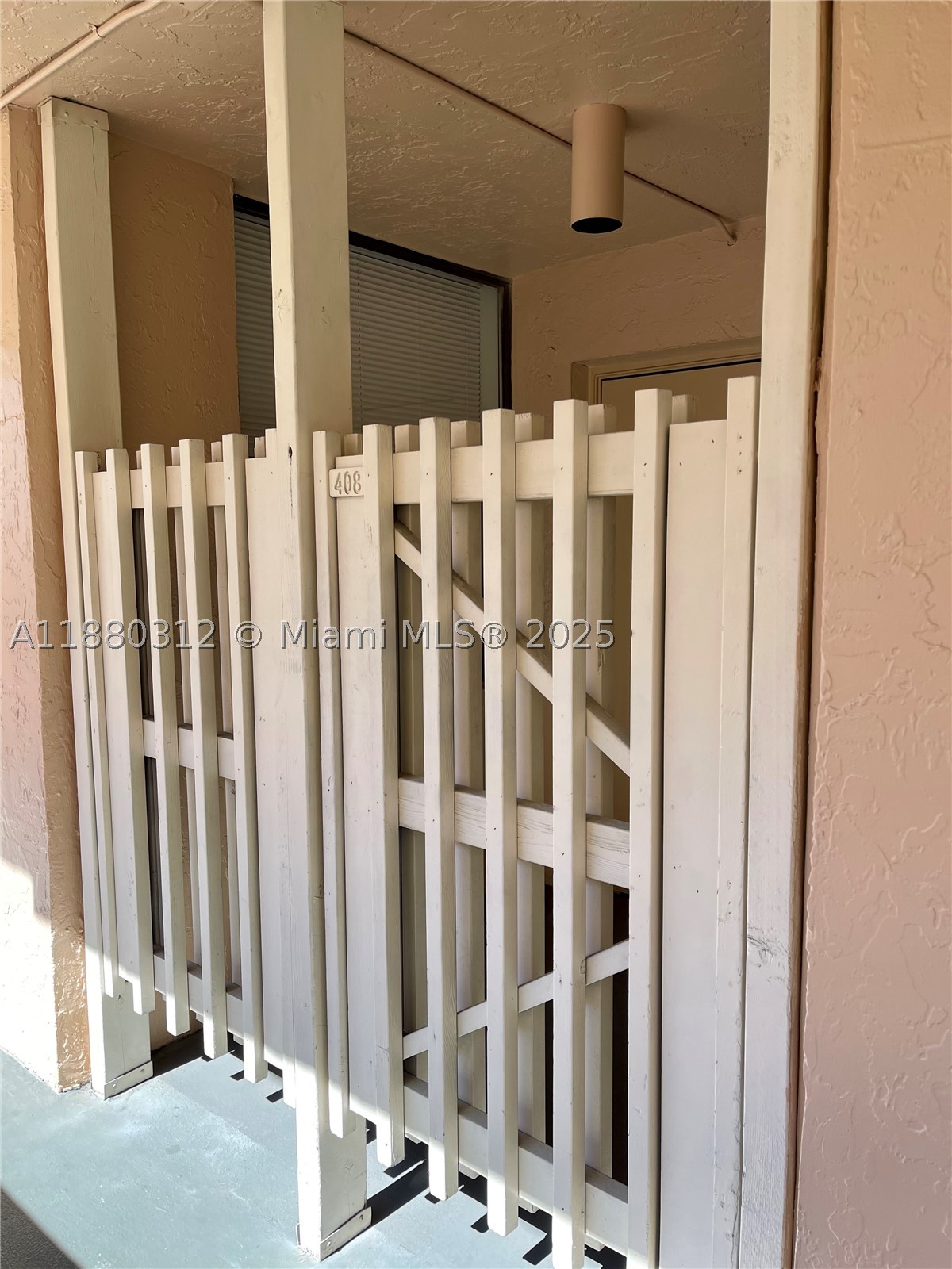 ROYAL PALM AT PLANTATION - Residential
