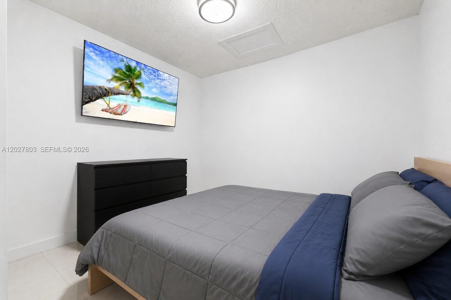 WOODGATE CONDOMINIUM 29 - Residential