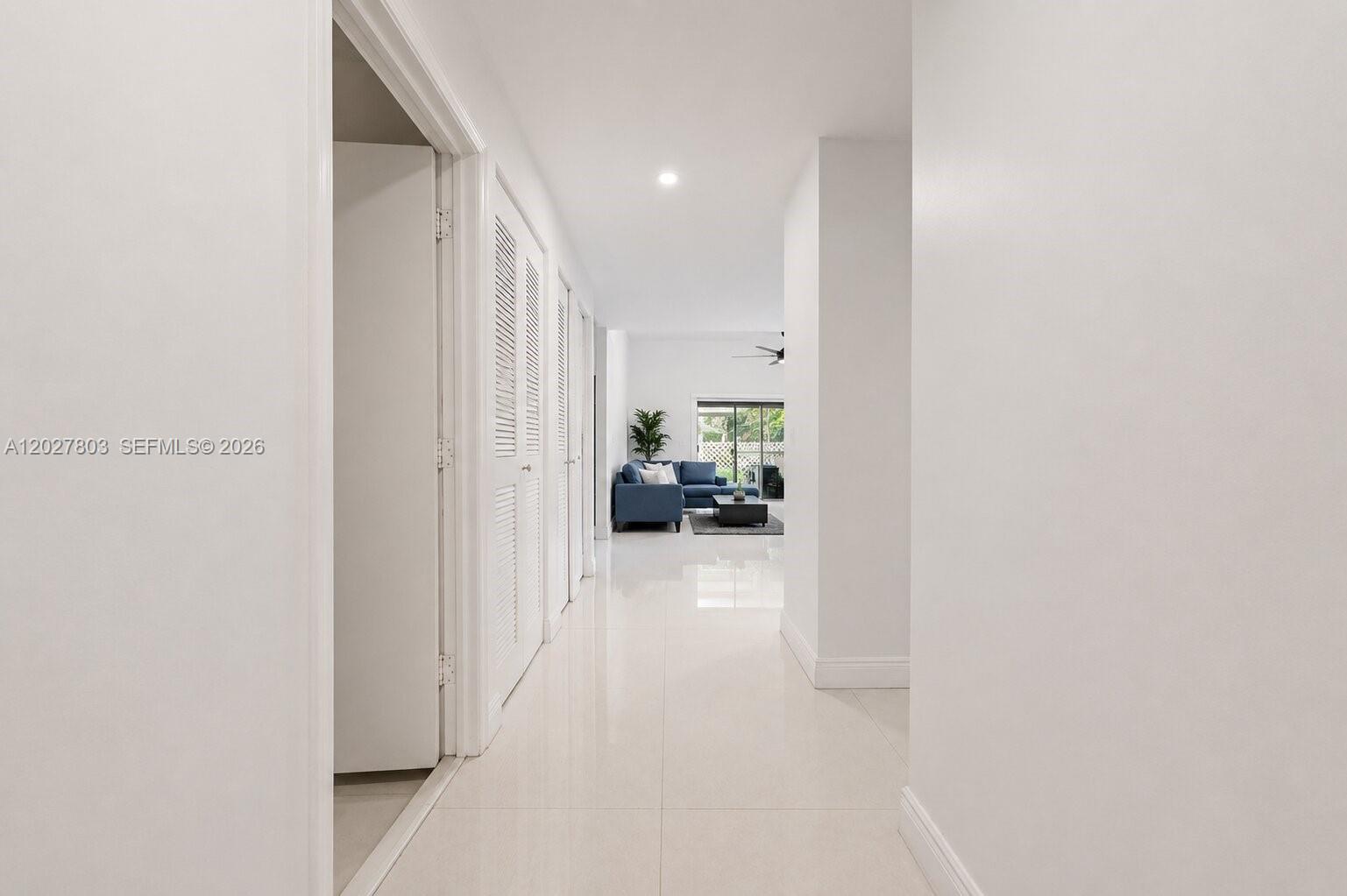 WOODGATE CONDOMINIUM 29 - Residential