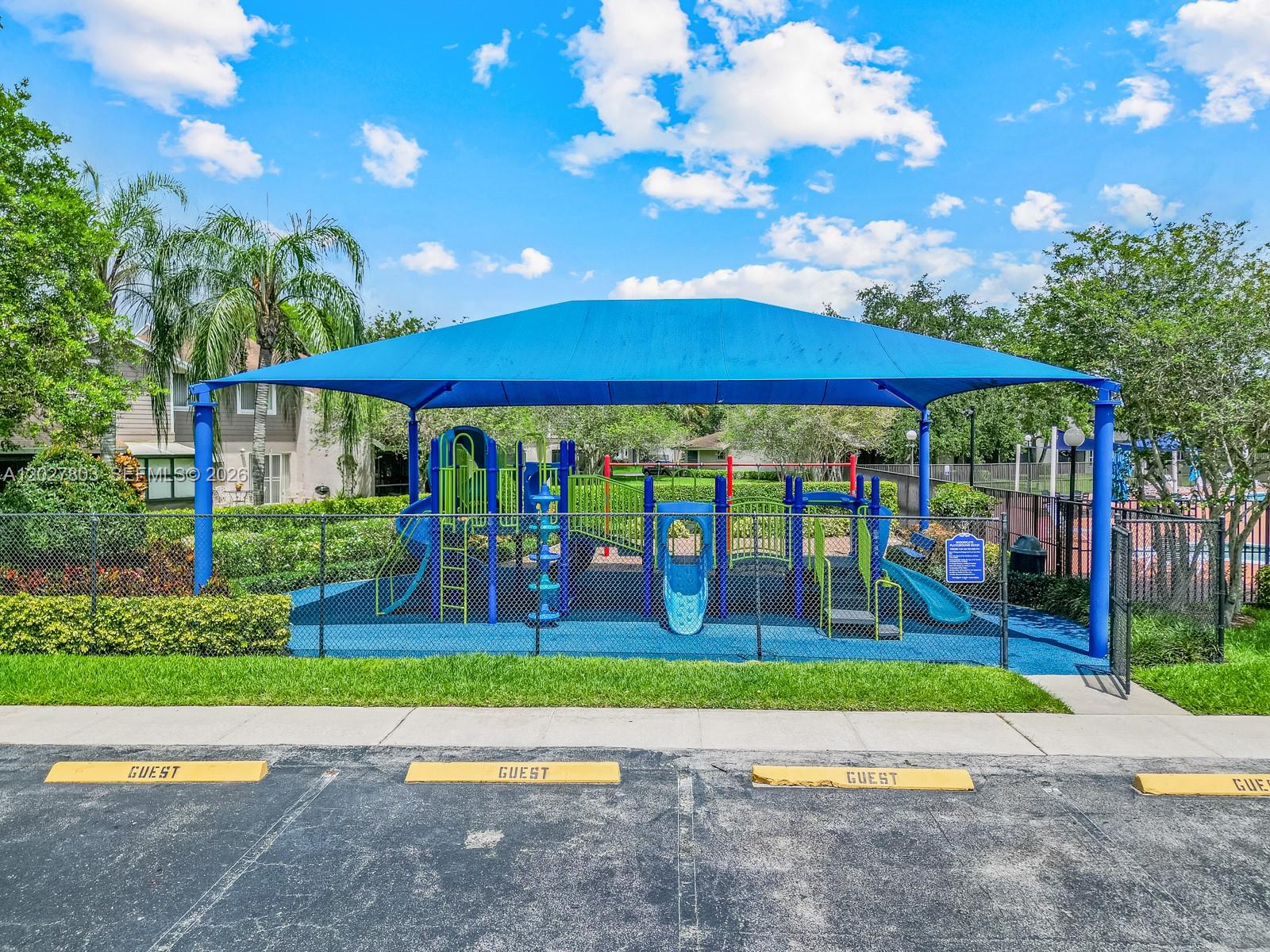 WOODGATE CONDOMINIUM 29 - Residential