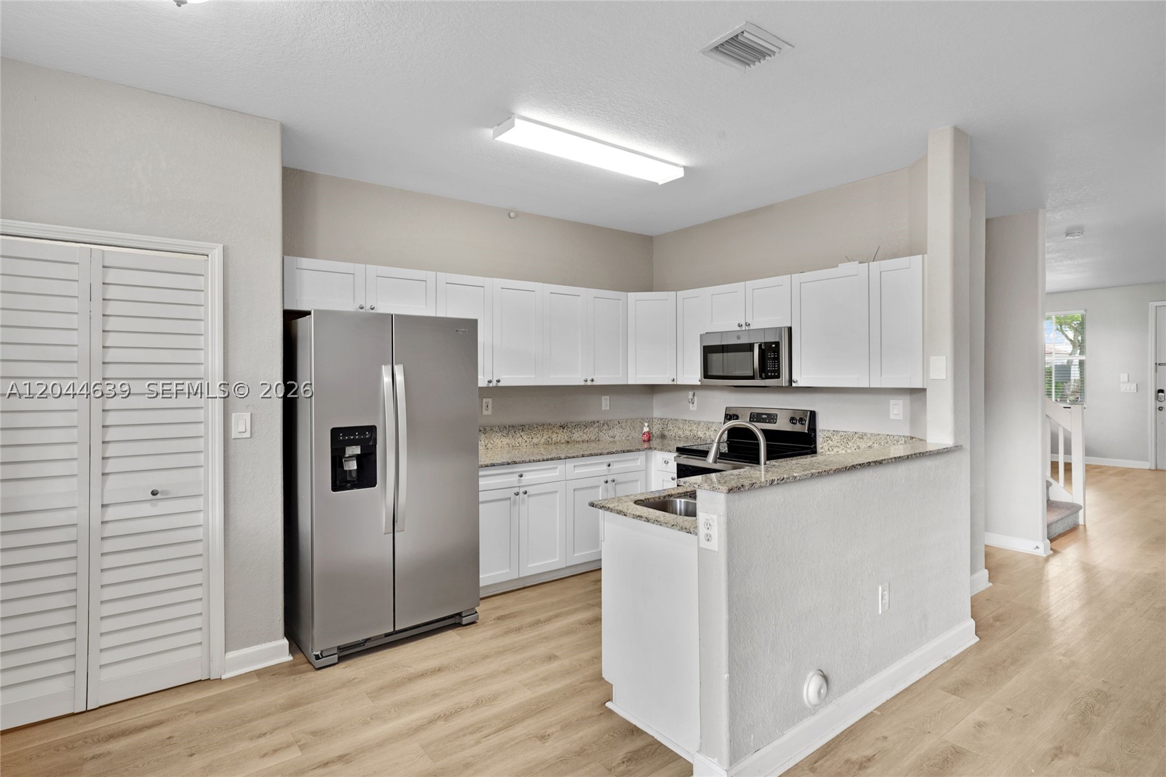 ISLANDS AT DORAL 1ST ADDN - Residential