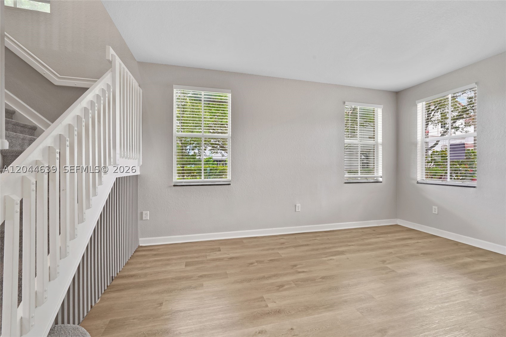 ISLANDS AT DORAL 1ST ADDN - Residential