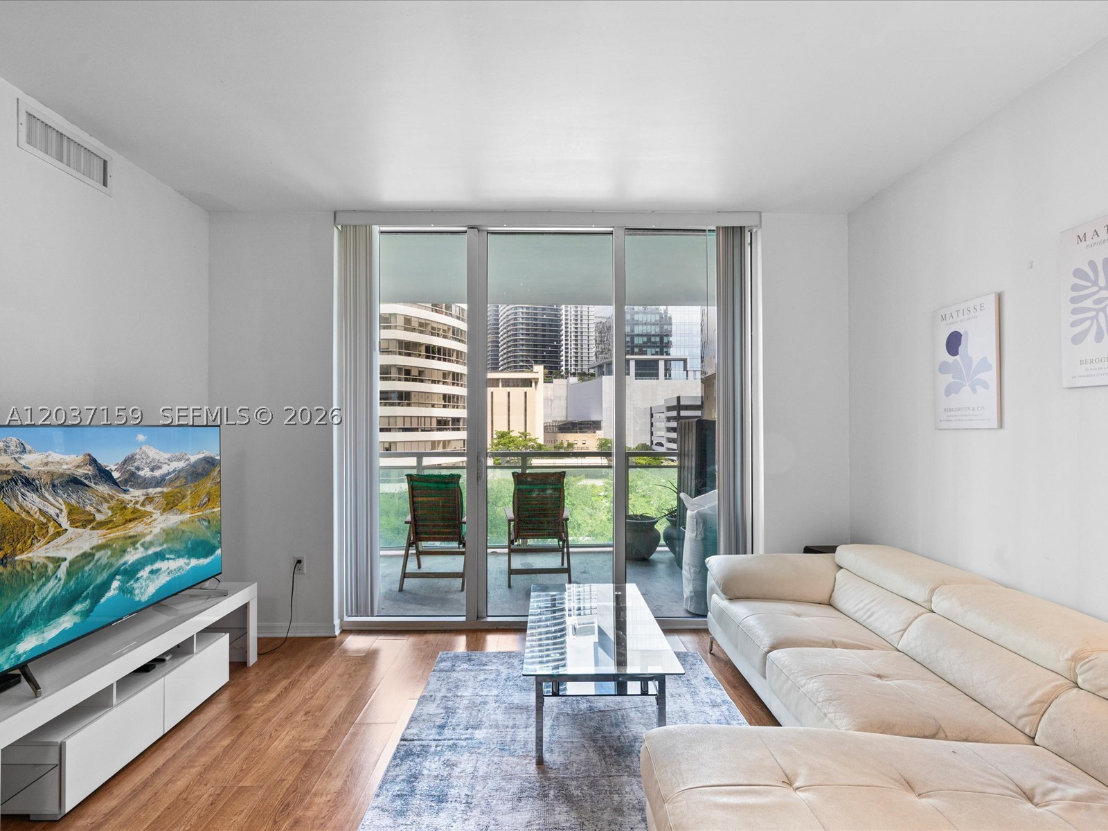 THE PLAZA 851 BRICKELL CO - Residential