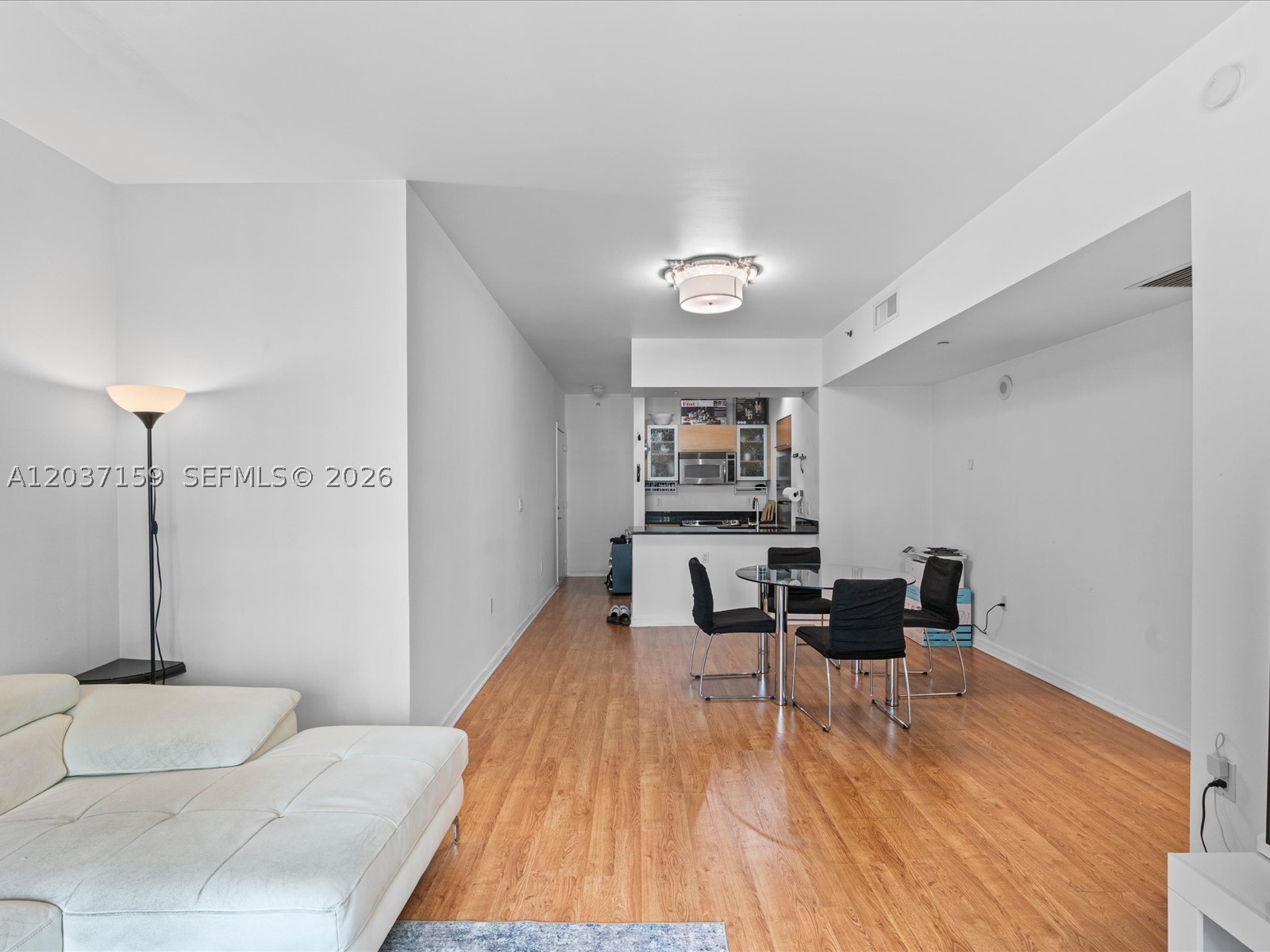 THE PLAZA 851 BRICKELL CO - Residential