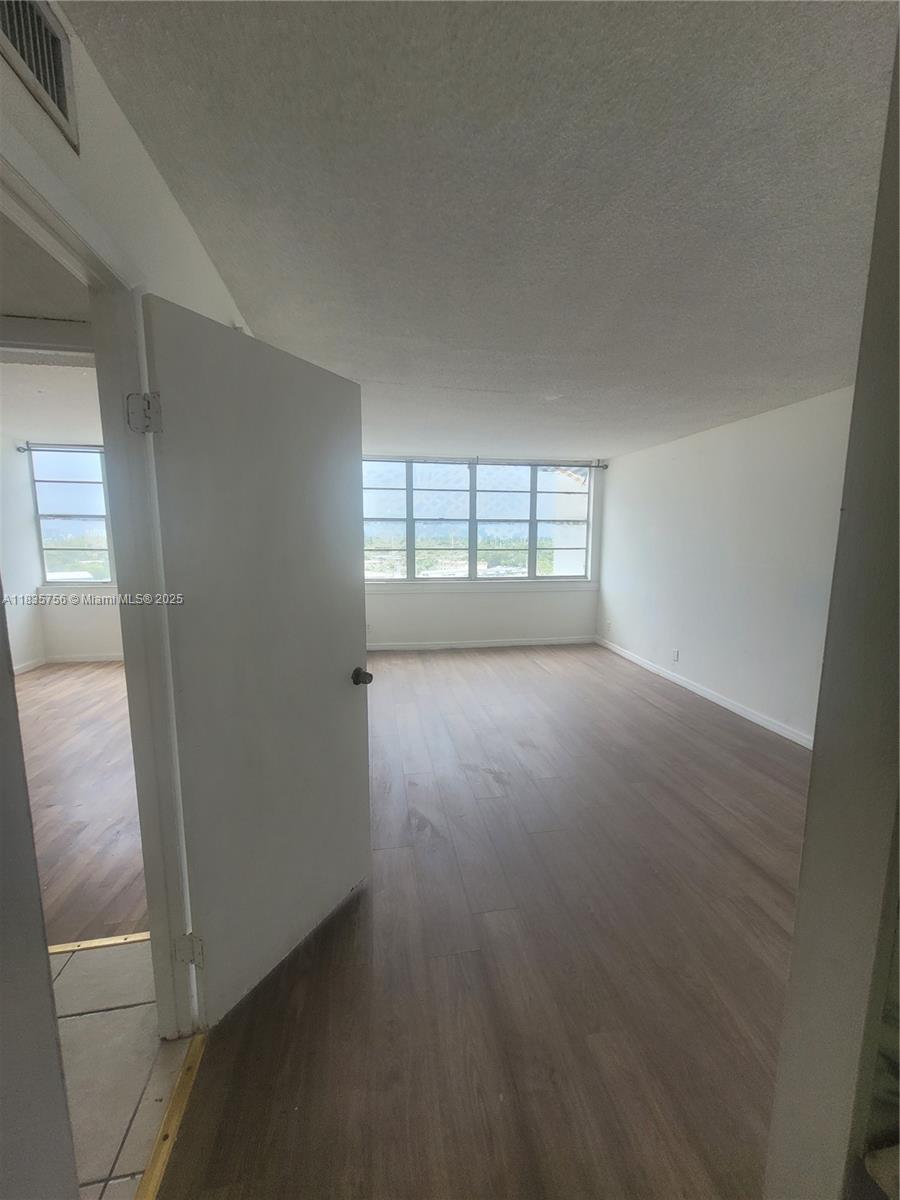 CRESTVIEW TOWERS CONDO - Residential Lease