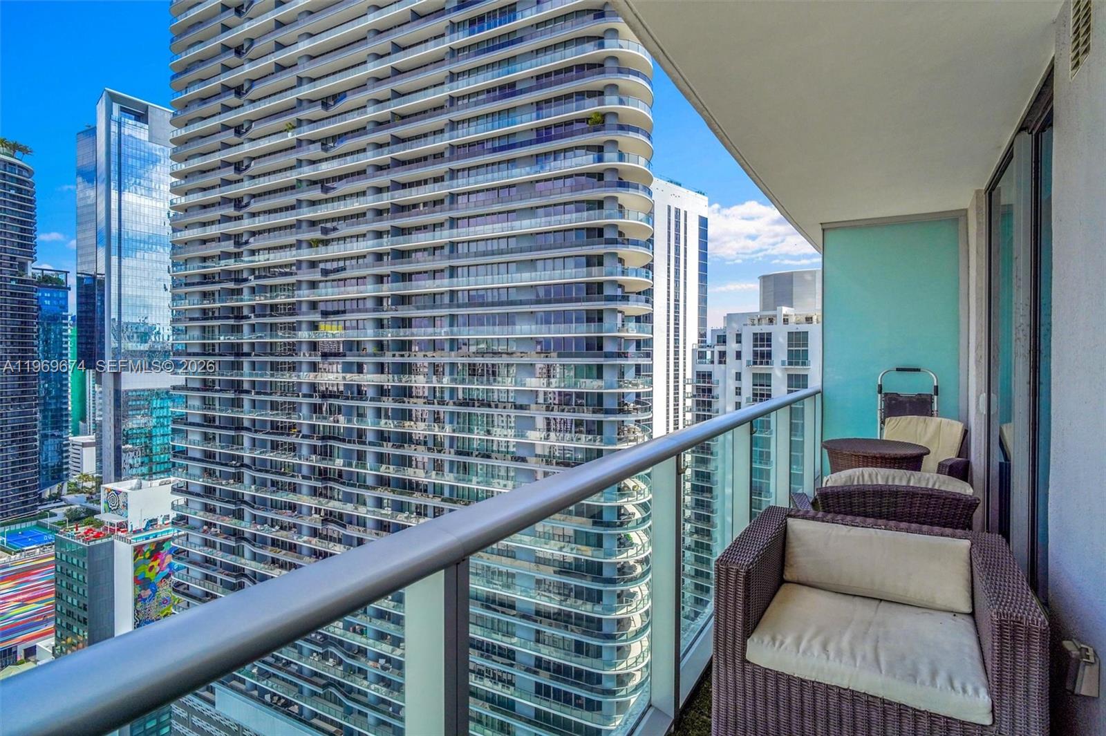1100 MILLECENTO RESIDENCE - Residential