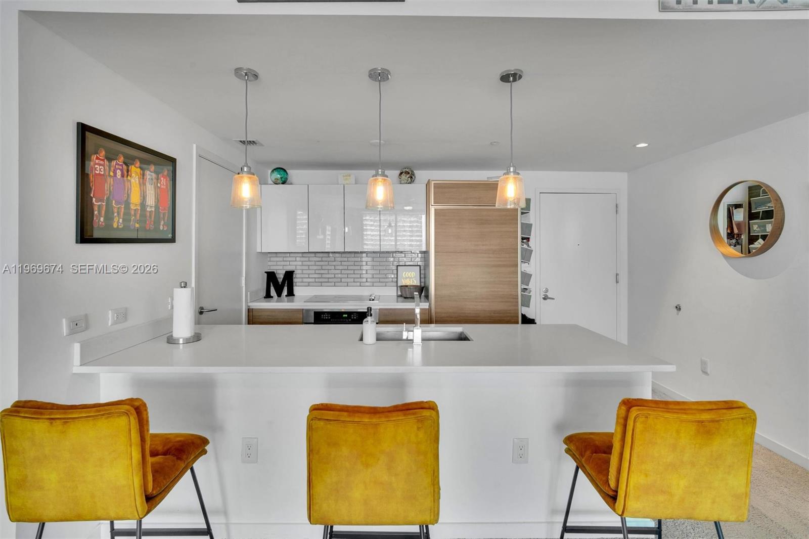 1100 MILLECENTO RESIDENCE - Residential