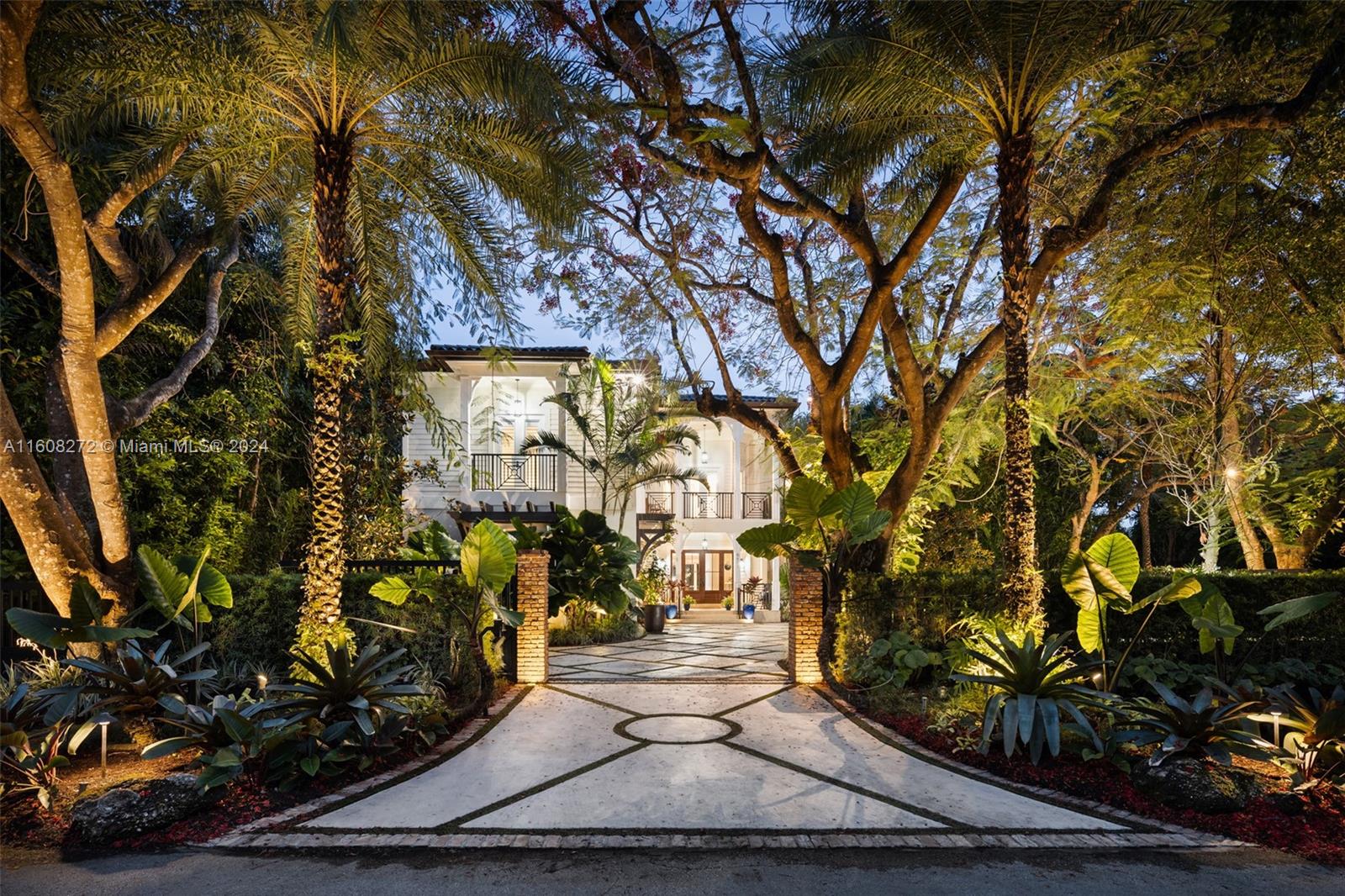 PALM MIAMI AMD - Residential