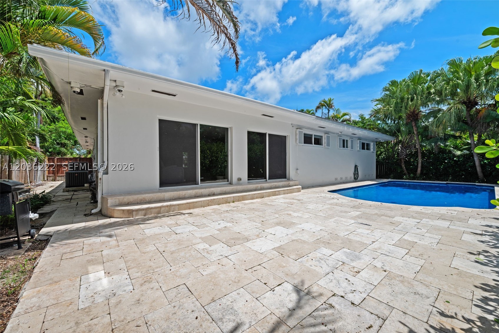 SANS SOUCI ESTATES - Residential