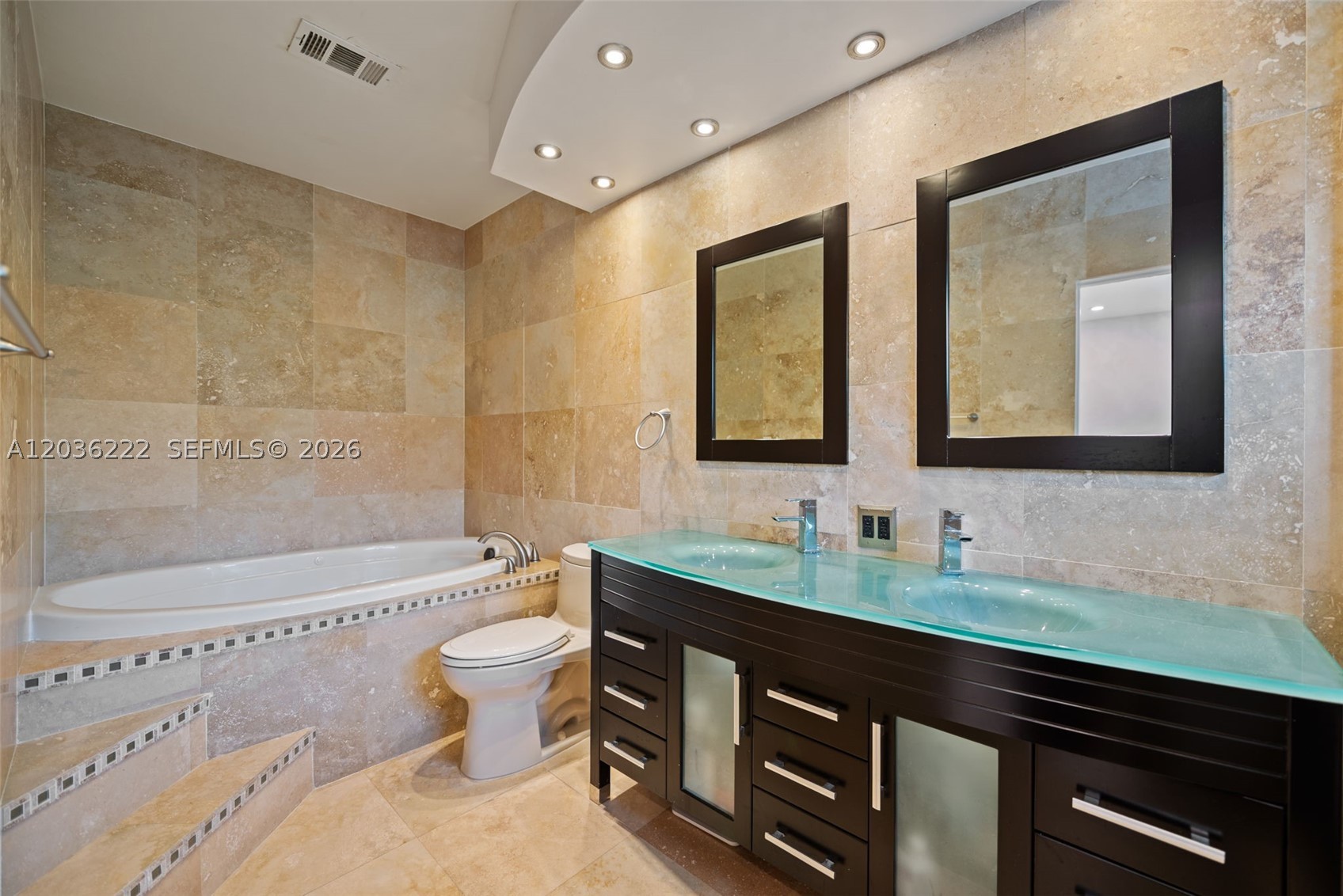 SANS SOUCI ESTATES - Residential