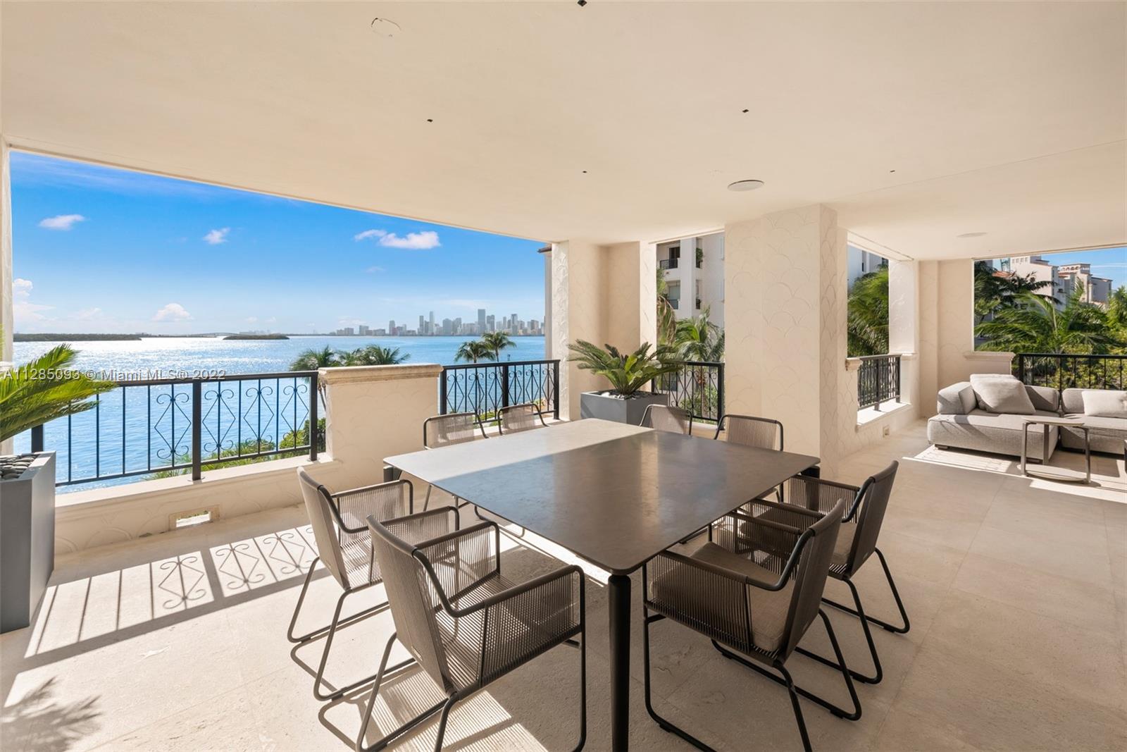 5000 BAYVIEW AT FISHER IS - Residential