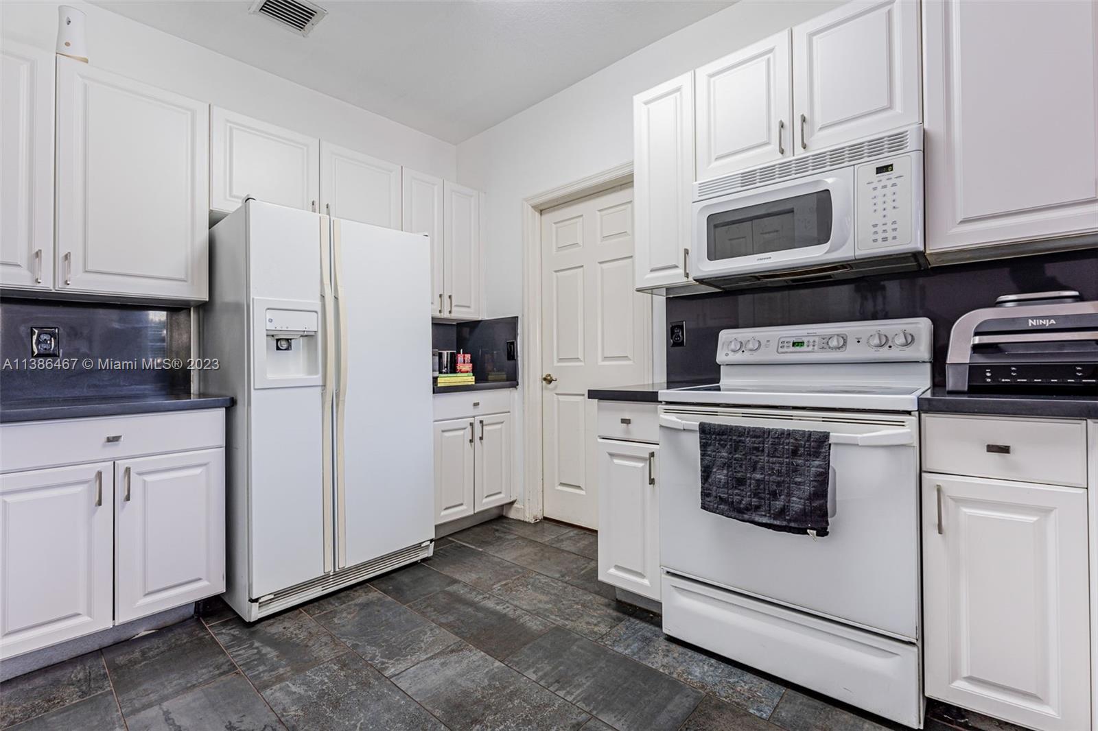 DORAL ISLES ST CROIX 1ST - Residential