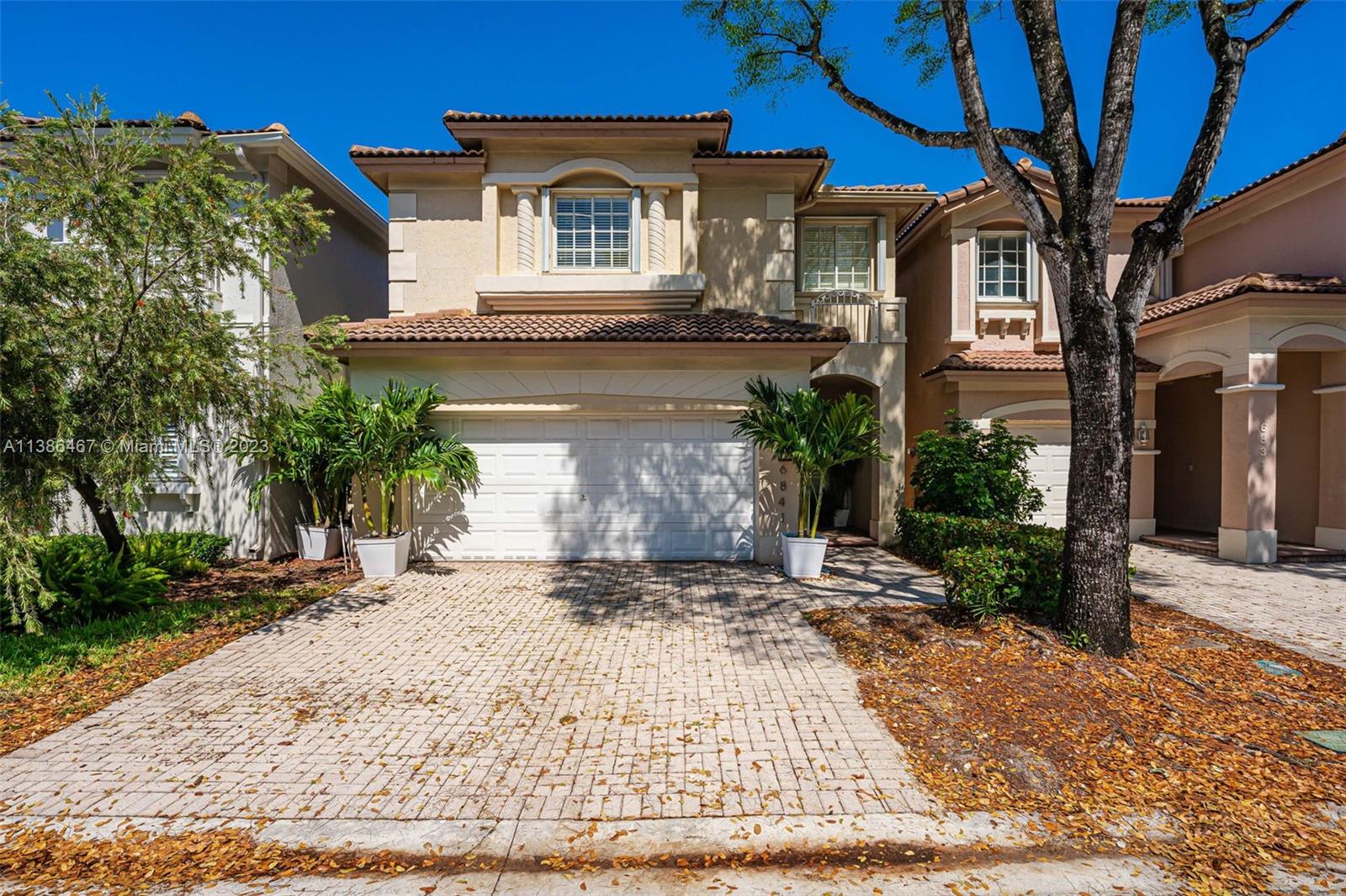 DORAL ISLES ST CROIX 1ST - Residential