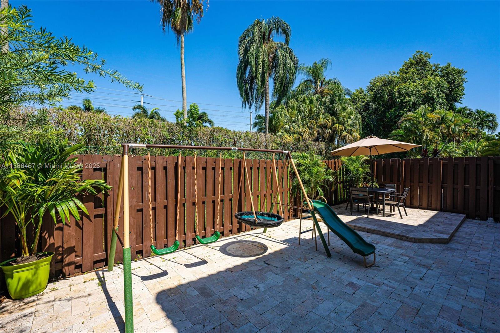 DORAL ISLES ST CROIX 1ST - Residential