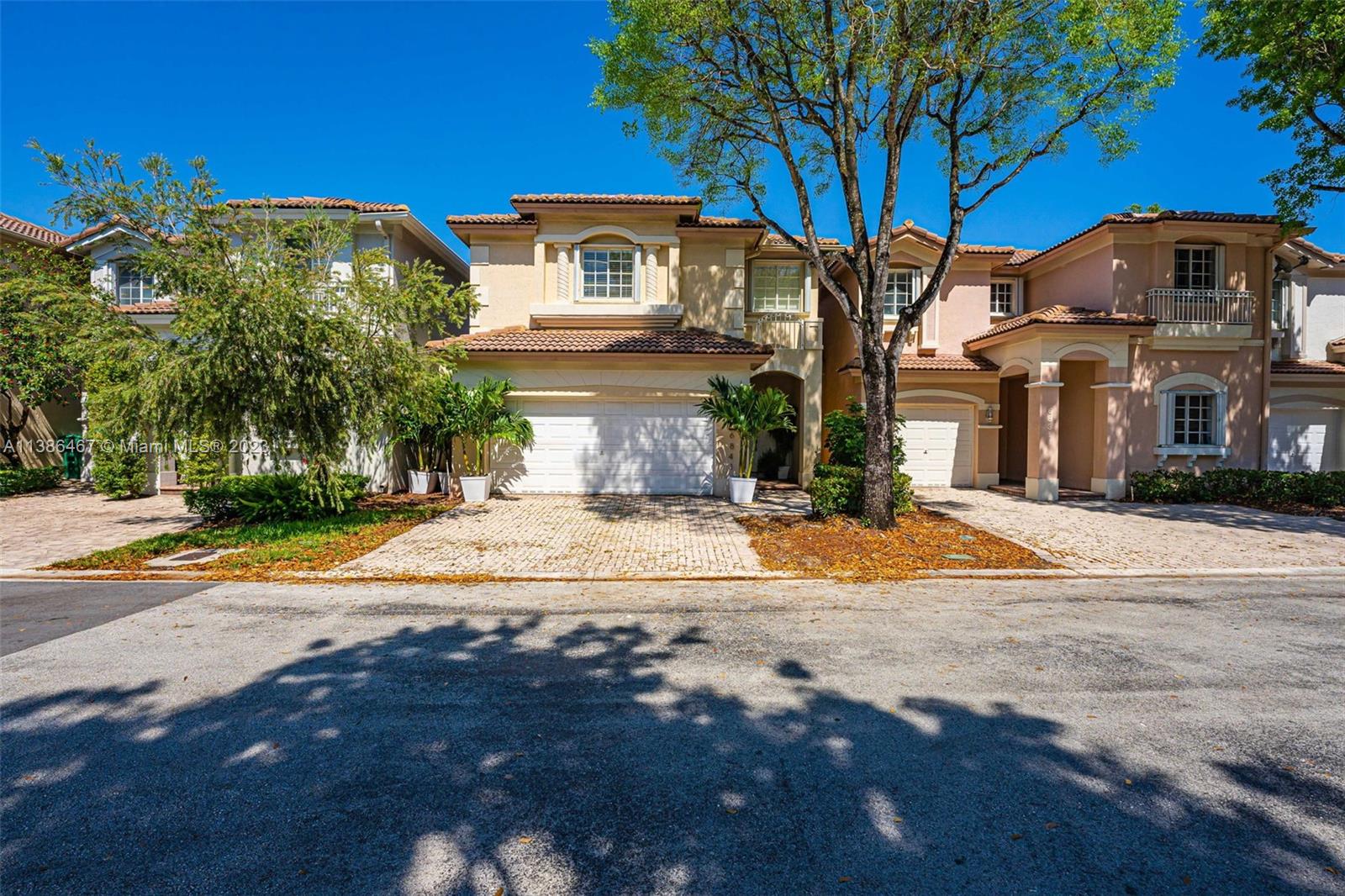 DORAL ISLES ST CROIX 1ST - Residential