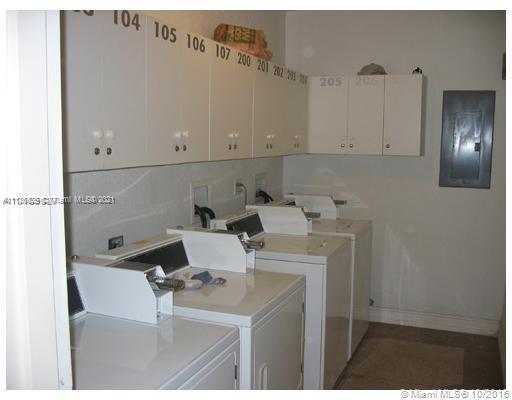 THE BAYLISS CONDO - Residential Lease