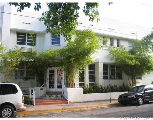 THE BAYLISS CONDO - Residential Lease