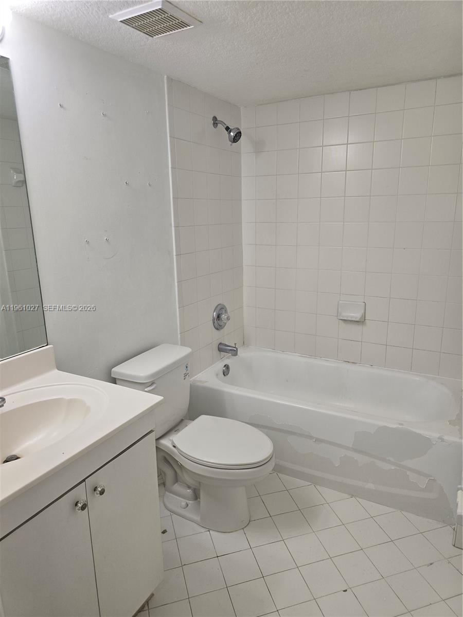 VENETIA GARDENS SOUTH CON - Residential