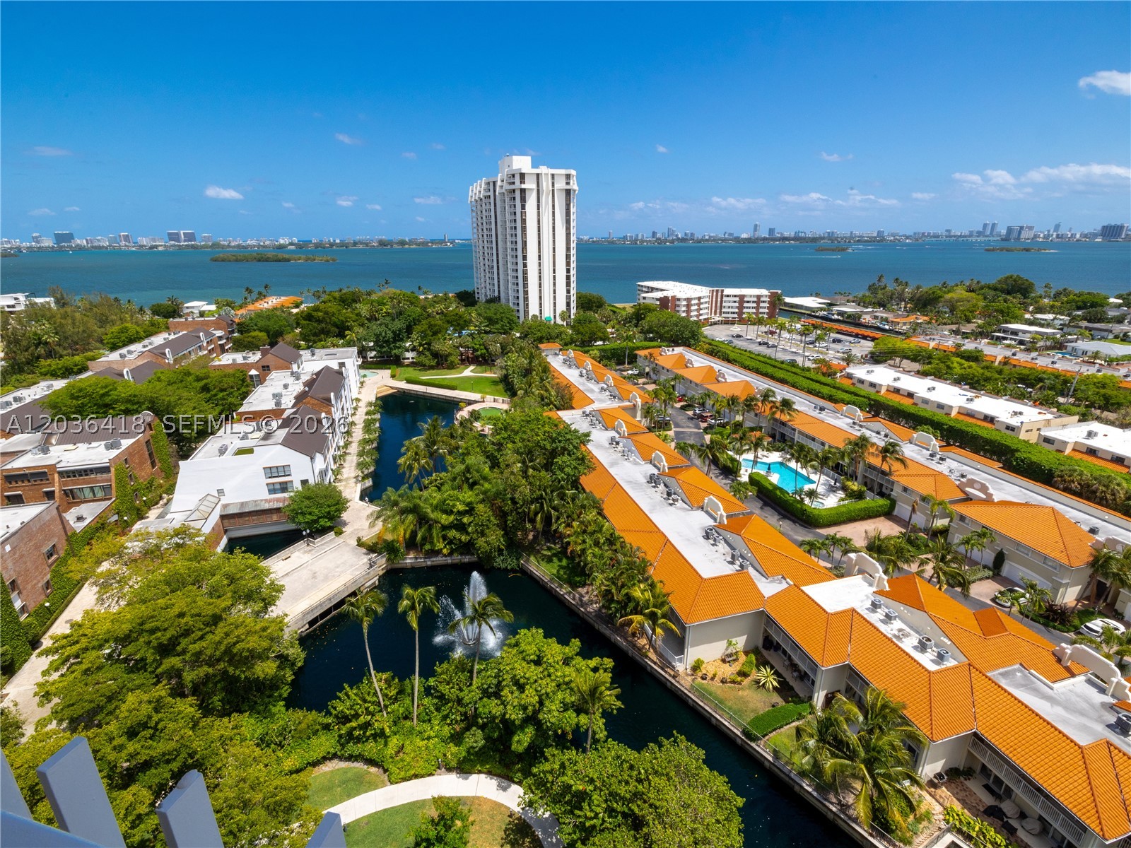 TOWERS OF QUAYSIDE CONDO - Residential Lease