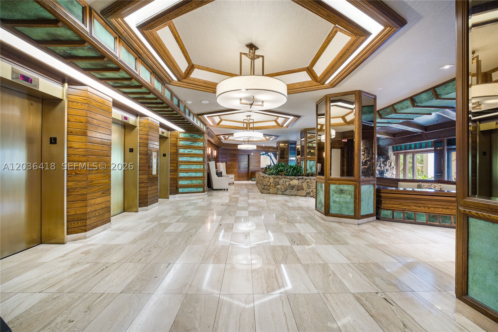 TOWERS OF QUAYSIDE CONDO - Residential Lease